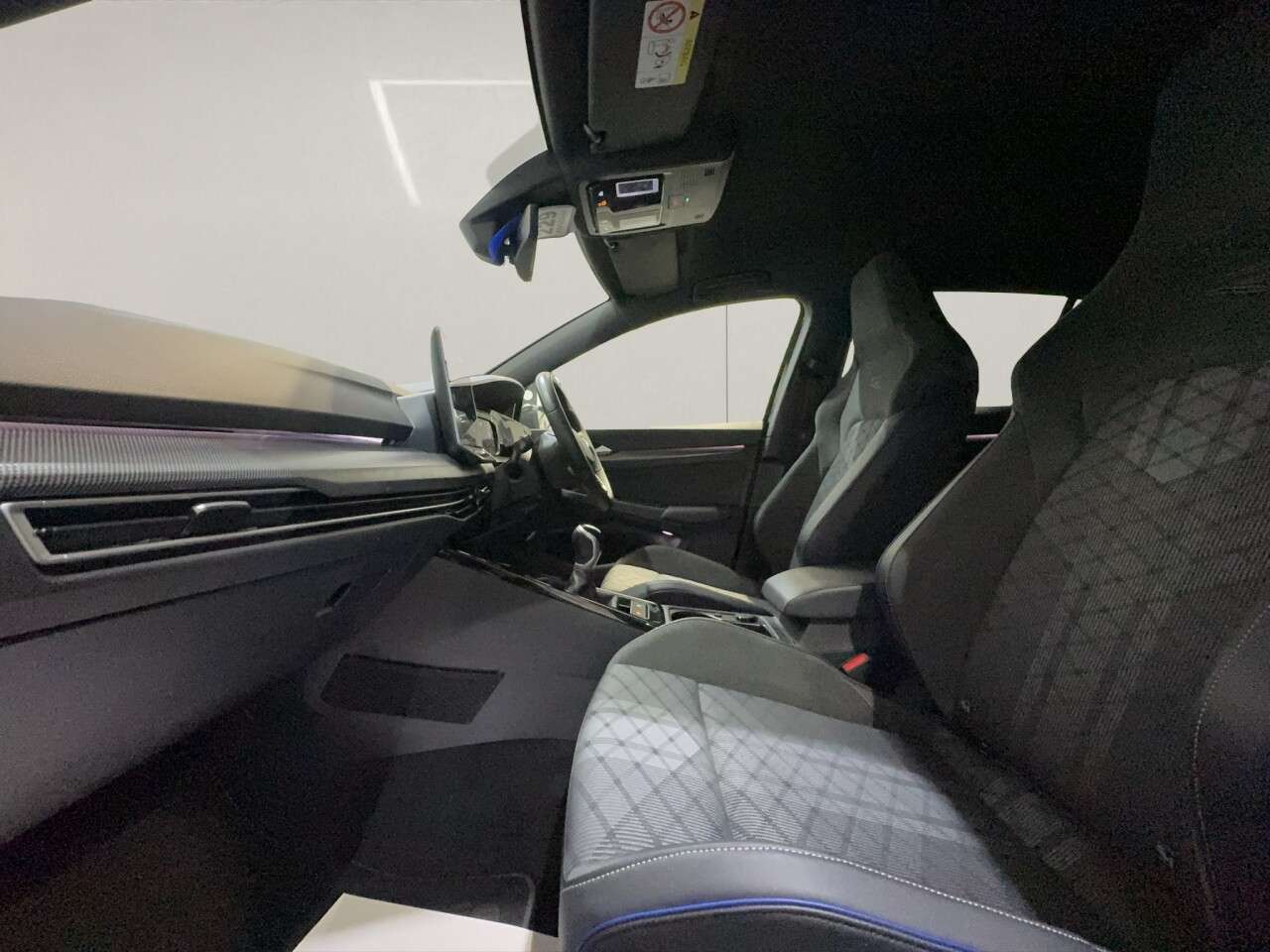 2025 VOLKSWAGEN GOLF 2025 VOLKSWAGEN GOLF