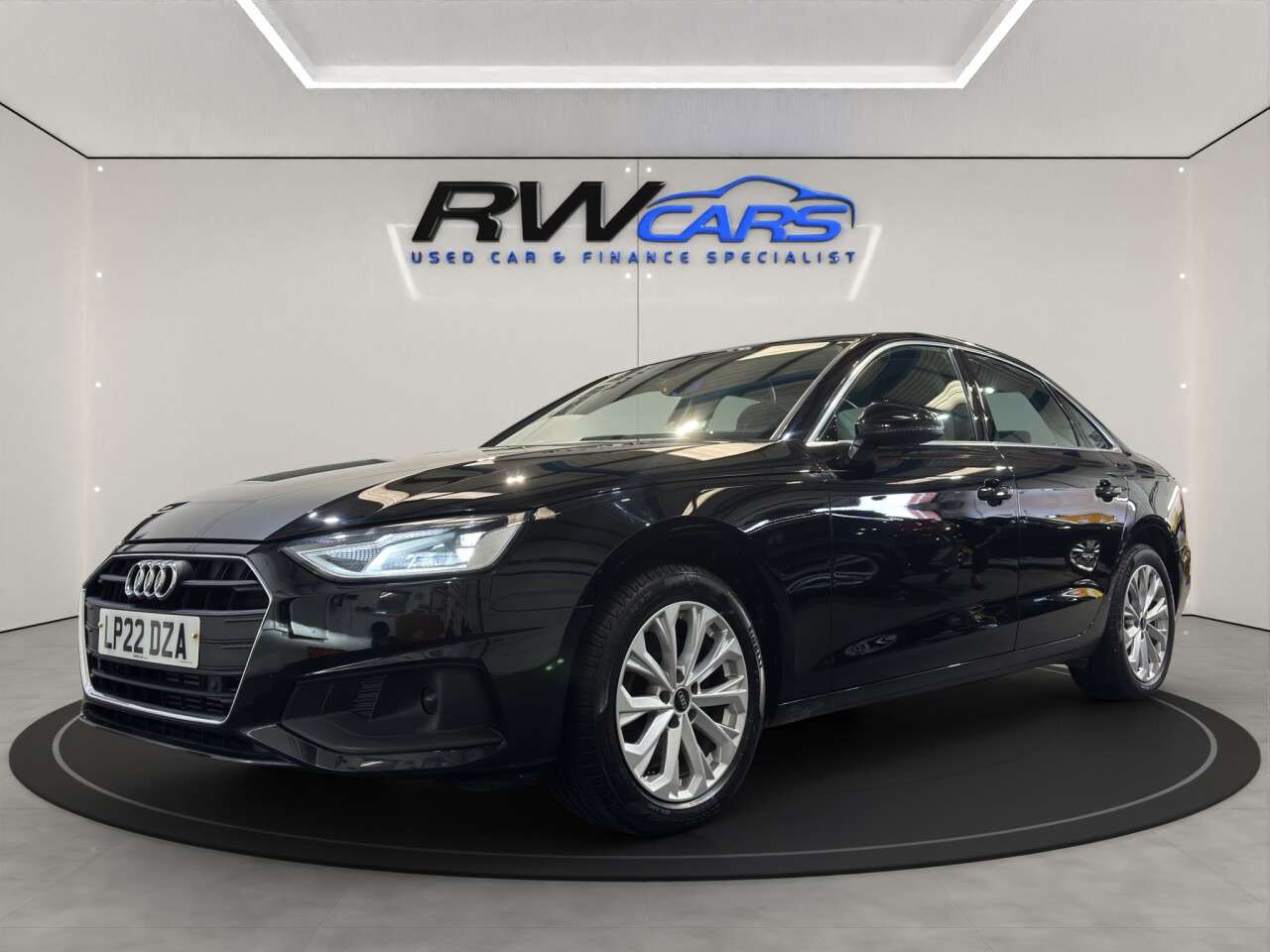 A 2022 AUDI A4 2.0 TFSI 35 Technik Saloon 4dr Petrol S Tronic Euro 6 (s/s) (150 ps) A 2022 AUDI A4 2.0 TFSI 35 Technik Saloon 4dr Petrol S Tronic Euro 6 (s/s) (150 ps)