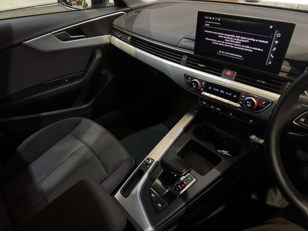2022 AUDI A4 2022 AUDI A4