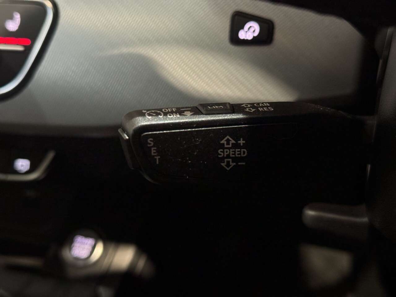 2022 AUDI A4 2022 AUDI A4