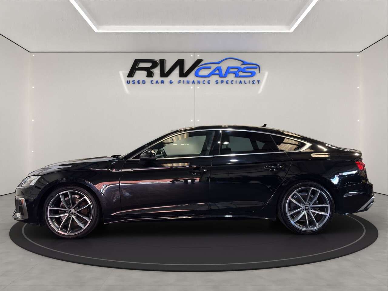 A 2023 AUDI A5 2.0 TDI 35 S line Sportback 5dr Diesel S Tronic Euro 6 (s/s) (163 ps) A 2023 AUDI A5 2.0 TDI 35 S line Sportback 5dr Diesel S Tronic Euro 6 (s/s) (163 ps)