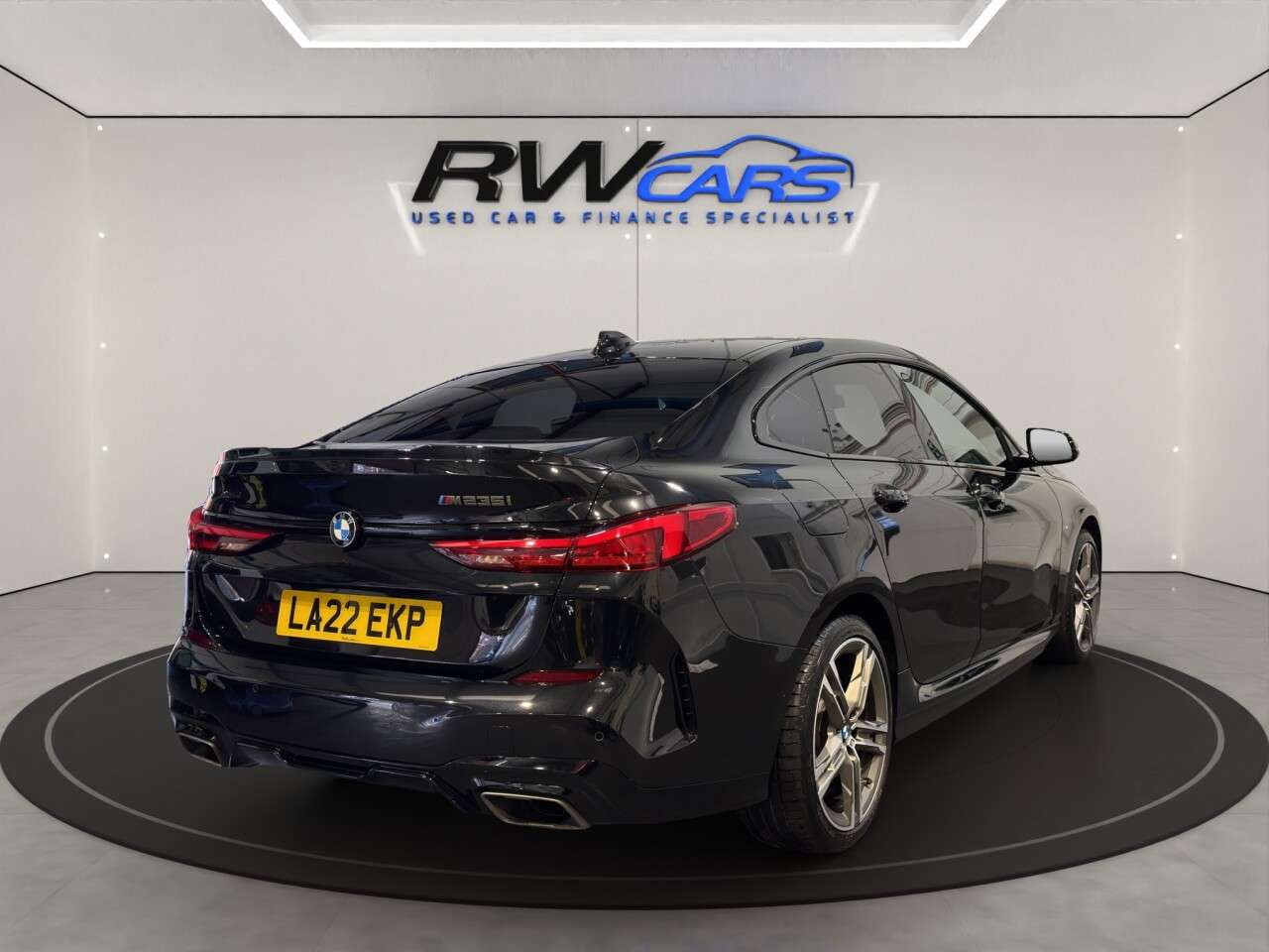 A 2022 BMW 2 SERIES GRAN COUPE 2.0 M235i Saloon 4dr Petrol Auto xDrive Euro 6 (s/s) (306 ps) A 2022 BMW 2 SERIES GRAN COUPE 2.0 M235i Saloon 4dr Petrol Auto xDrive Euro 6 (s/s) (306 ps)