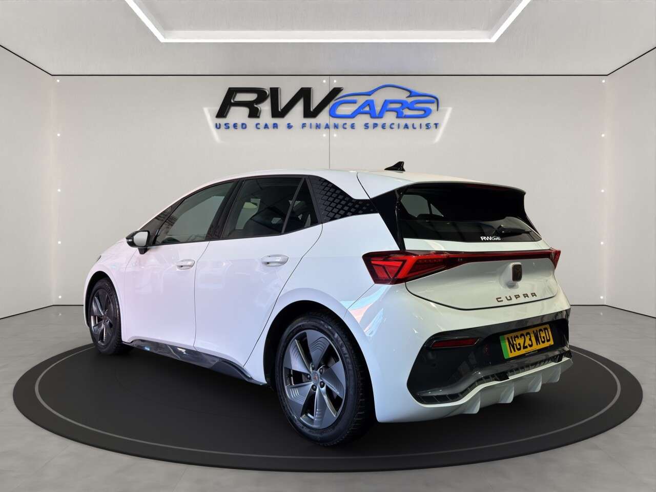 A 2023 CUPRA BORN 58kWh V1 Hatchback 5dr Electric Auto (204 ps) A 2023 CUPRA BORN 58kWh V1 Hatchback 5dr Electric Auto (204 ps)