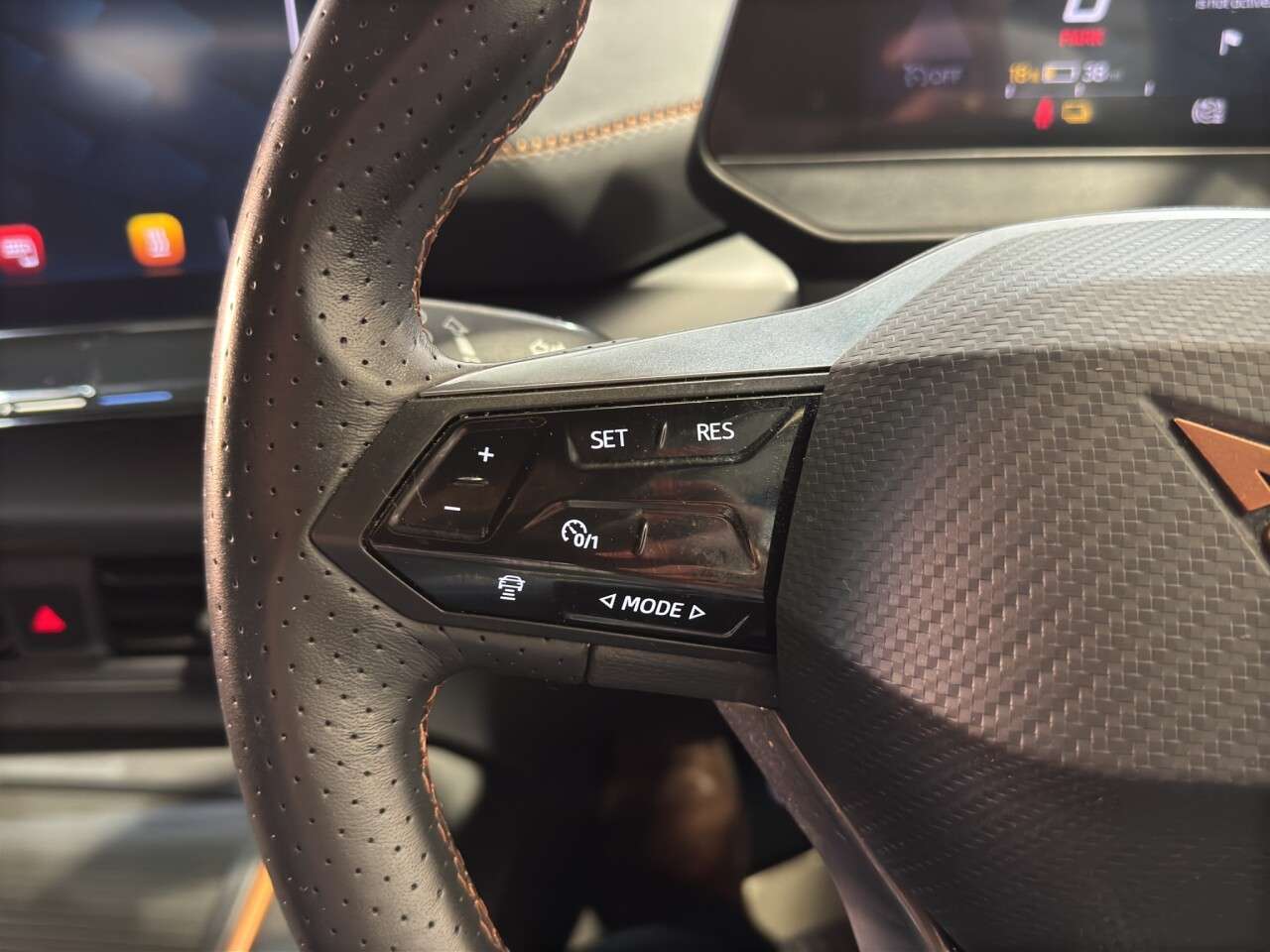 2023 CUPRA BORN 2023 CUPRA BORN