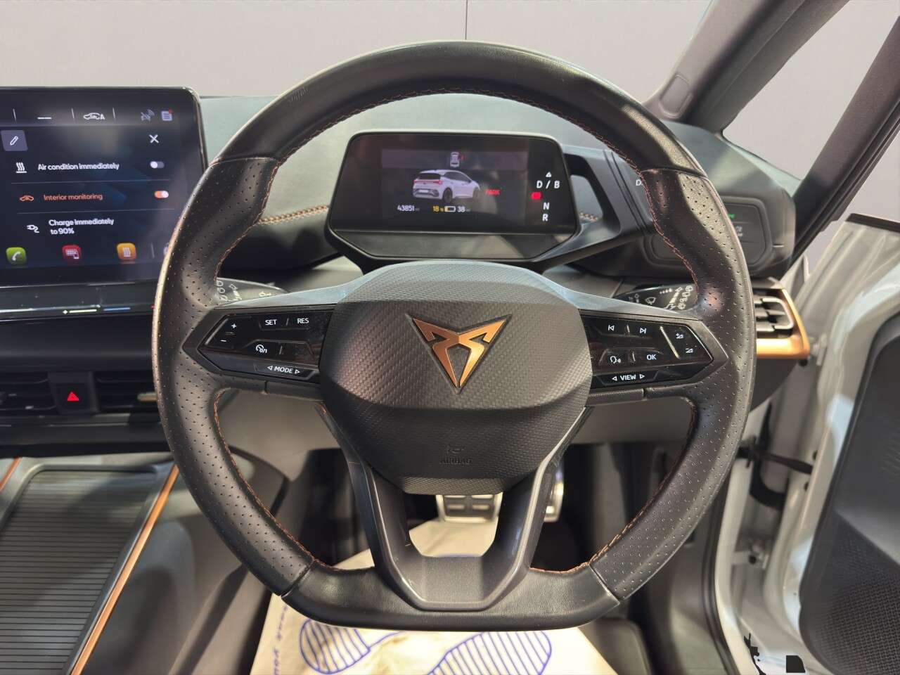 2023 CUPRA BORN 2023 CUPRA BORN