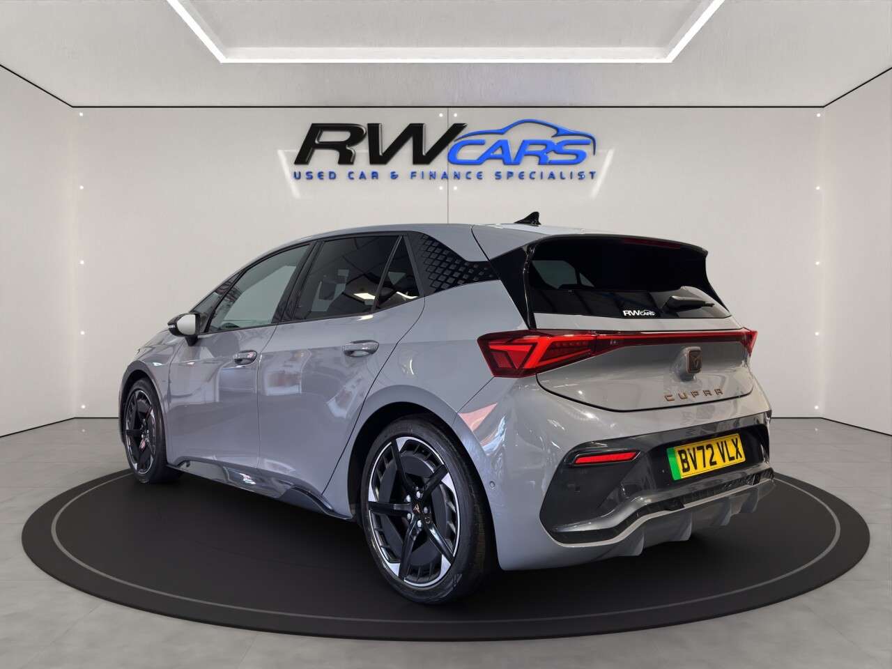 A 2022 CUPRA BORN 58kWh V3 Hatchback 5dr Electric Auto (204 ps) A 2022 CUPRA BORN 58kWh V3 Hatchback 5dr Electric Auto (204 ps)
