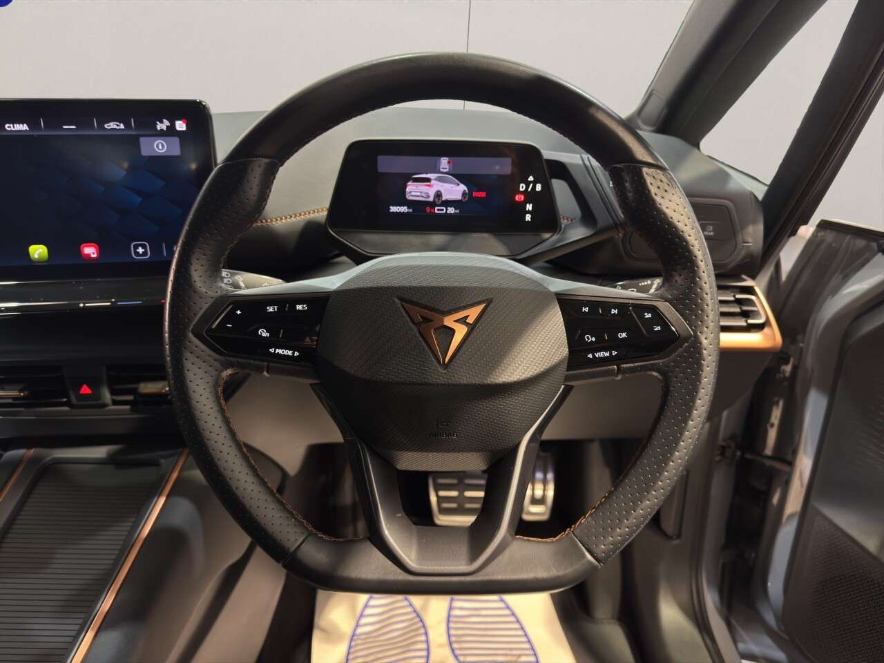 2022 CUPRA BORN 2022 CUPRA BORN