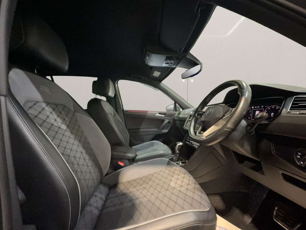 2023 VOLKSWAGEN TIGUAN 2023 VOLKSWAGEN TIGUAN