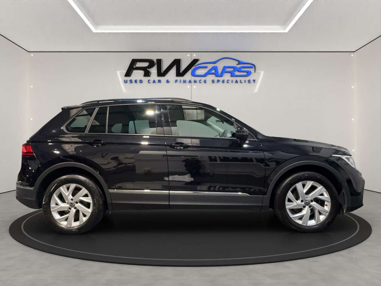 2022 VOLKSWAGEN TIGUAN 2022 VOLKSWAGEN TIGUAN