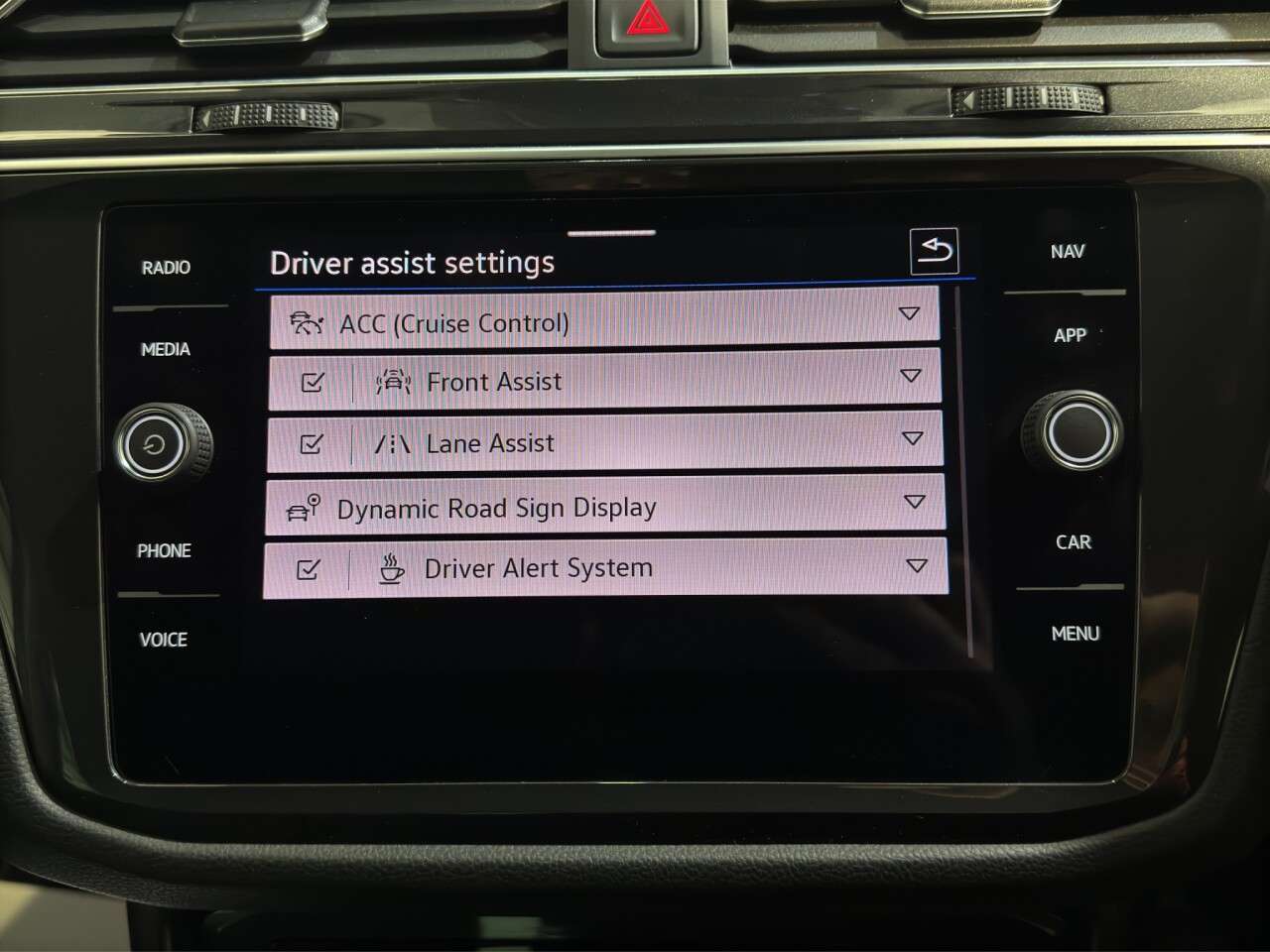 2022 VOLKSWAGEN TIGUAN 2022 VOLKSWAGEN TIGUAN