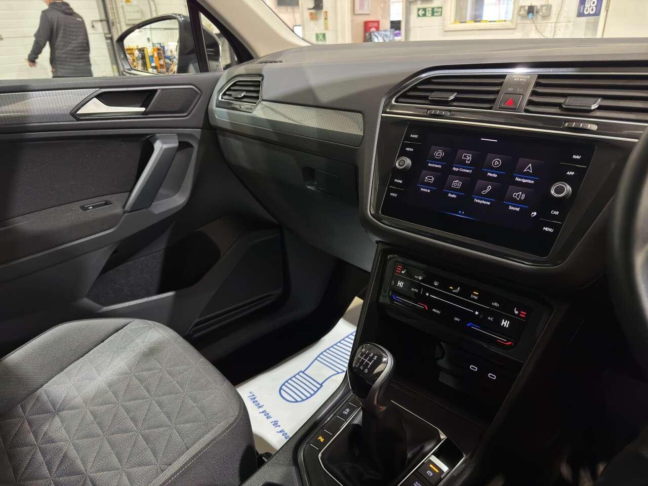 2022 VOLKSWAGEN TIGUAN 2022 VOLKSWAGEN TIGUAN
