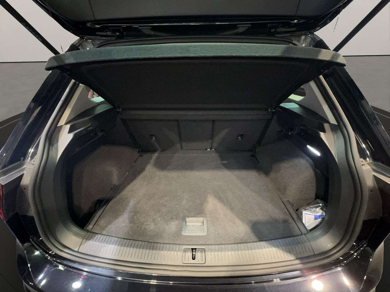 2022 VOLKSWAGEN TIGUAN 2022 VOLKSWAGEN TIGUAN
