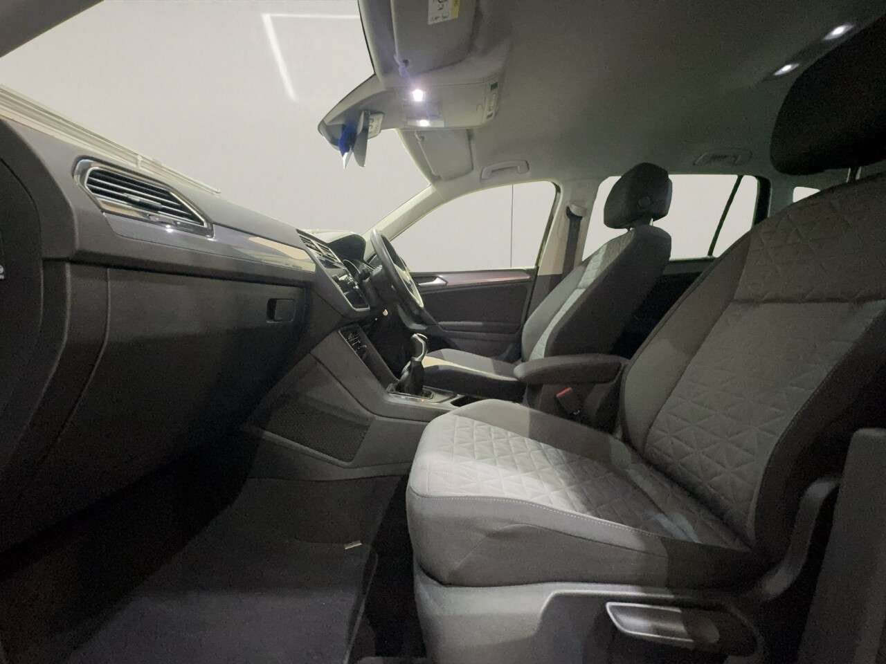 2022 VOLKSWAGEN TIGUAN 2022 VOLKSWAGEN TIGUAN