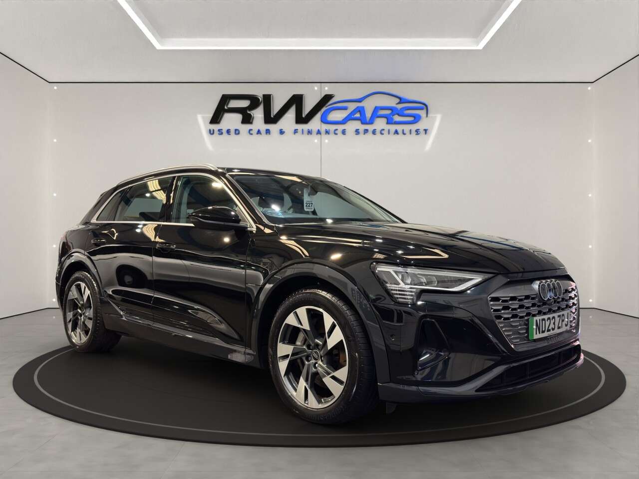 2023 AUDI Q8 E-TRON 2023 AUDI Q8 E-TRON