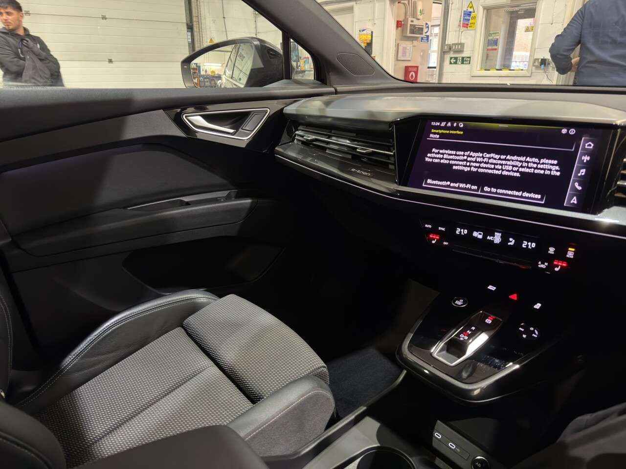 2022 AUDI Q4 E-TRON 2022 AUDI Q4 E-TRON