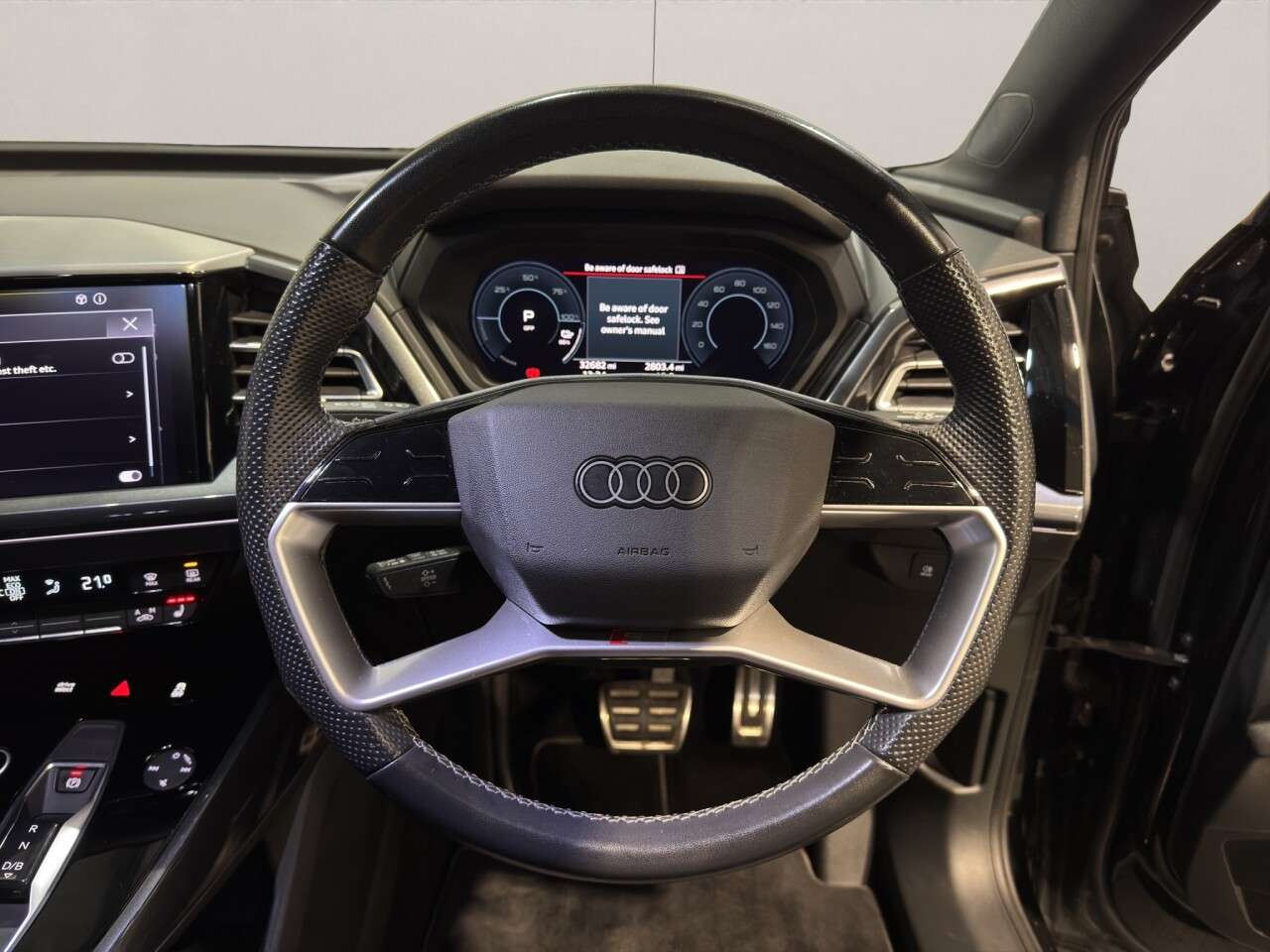 2022 AUDI Q4 E-TRON 2022 AUDI Q4 E-TRON