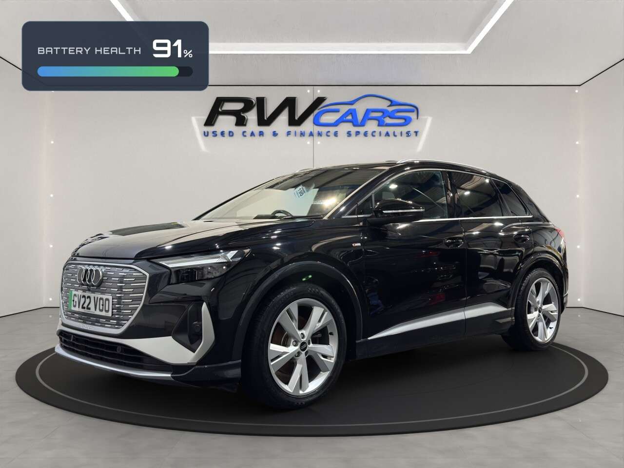 A 2022 AUDI Q4 E-TRON 35 S line SUV 5dr Electric Auto 55kWh (170 ps) A 2022 AUDI Q4 E-TRON 35 S line SUV 5dr Electric Auto 55kWh (170 ps)