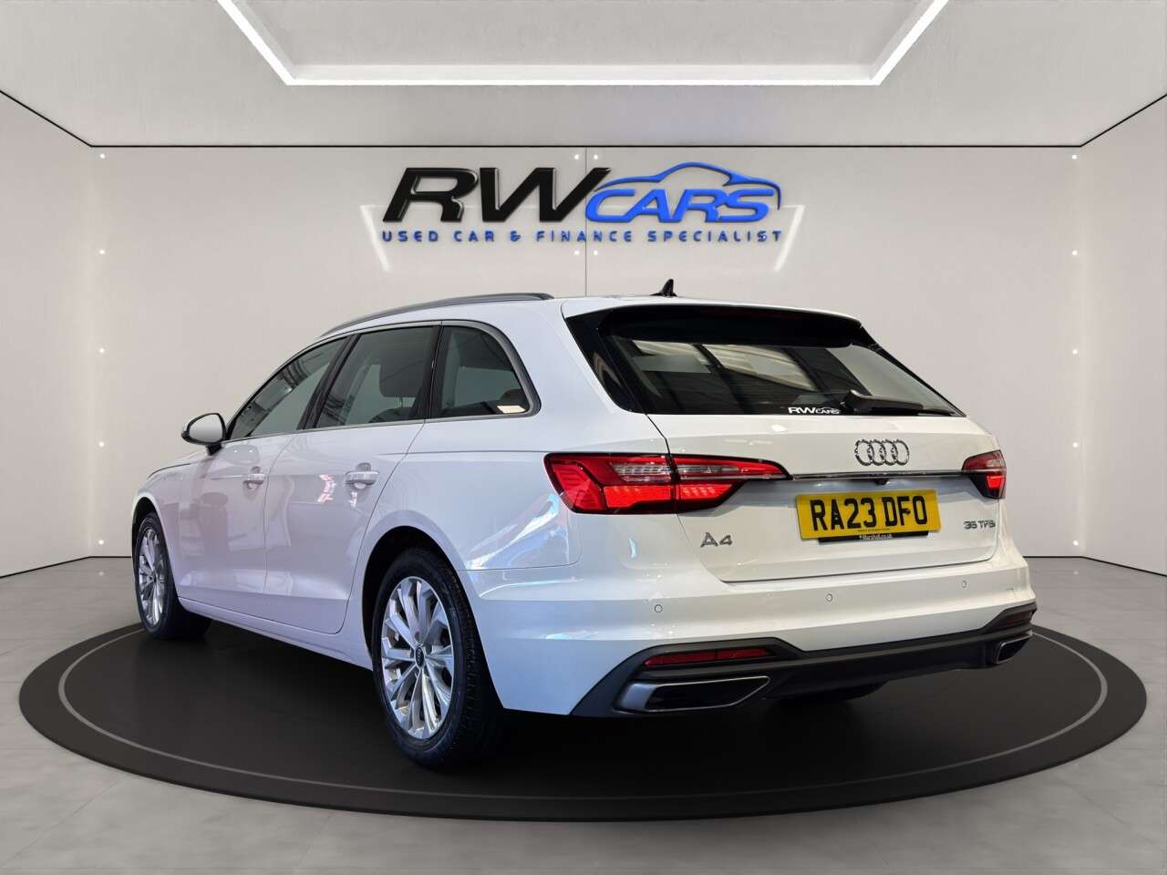 A 2023 AUDI A4 AVANT 2.0 TFSI 35 Technik Estate 5dr Petrol S Tronic Euro 6 (s/s) (150 ps) A 2023 AUDI A4 AVANT 2.0 TFSI 35 Technik Estate 5dr Petrol S Tronic Euro 6 (s/s) (150 ps)