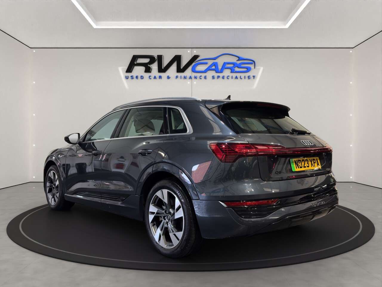 A 2023 AUDI Q8 E-TRON 50 Sport SUV 5dr Electric Auto quattro 95kWh (11kW Charger) (340 ps) A 2023 AUDI Q8 E-TRON 50 Sport SUV 5dr Electric Auto quattro 95kWh (11kW Charger) (340 ps)