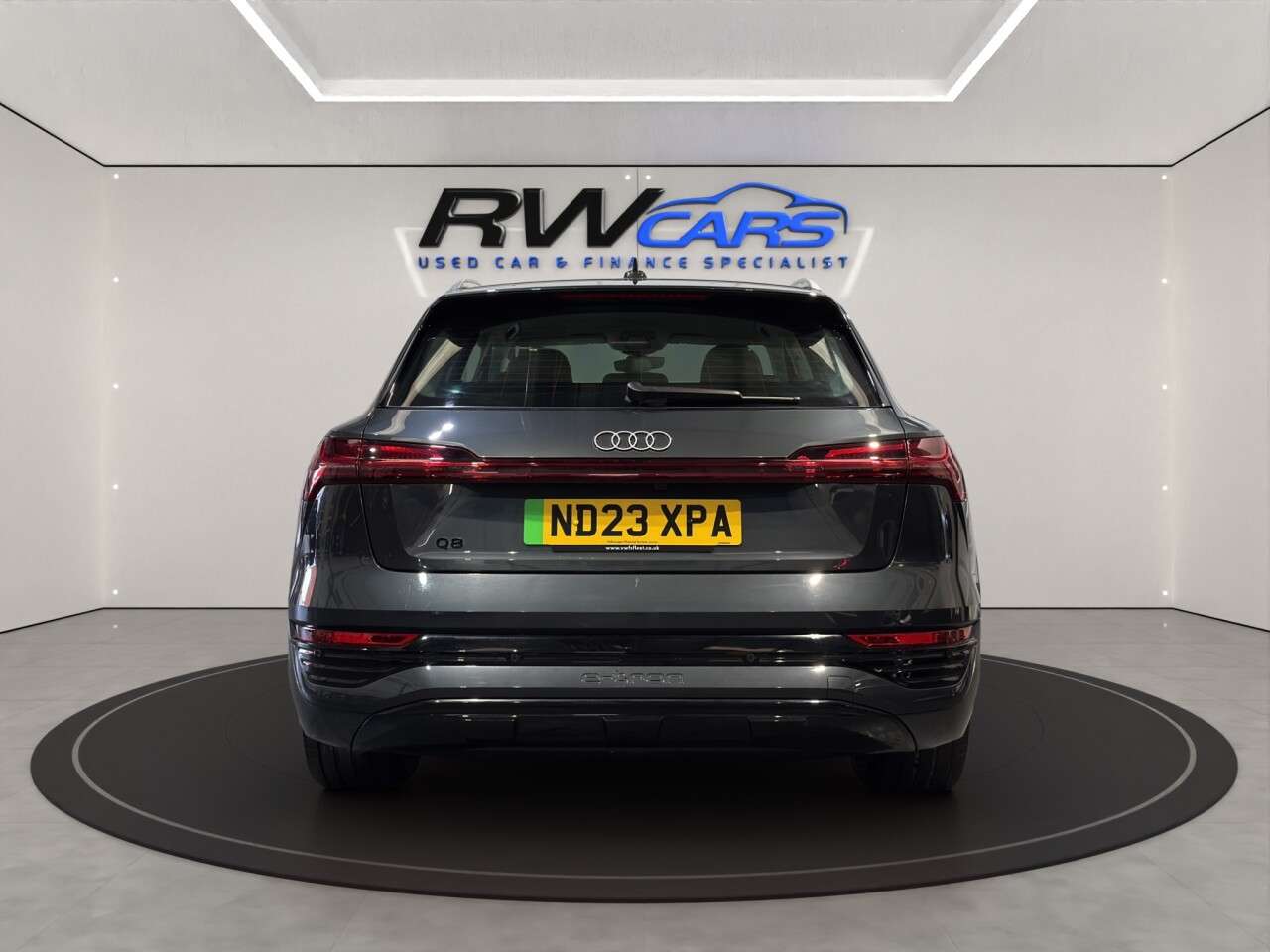 2023 AUDI Q8 E-TRON 2023 AUDI Q8 E-TRON