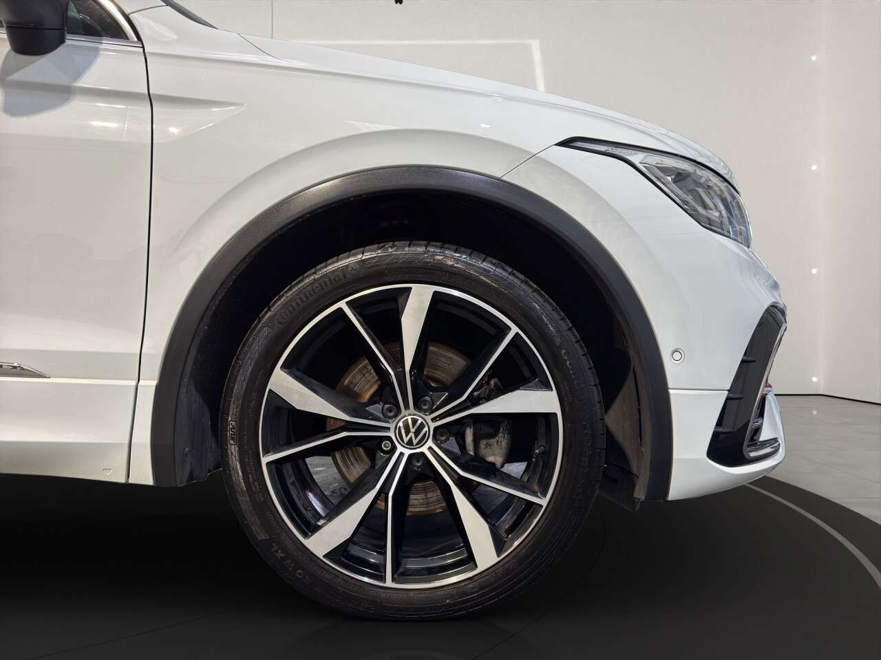 2023 VOLKSWAGEN TIGUAN 2023 VOLKSWAGEN TIGUAN