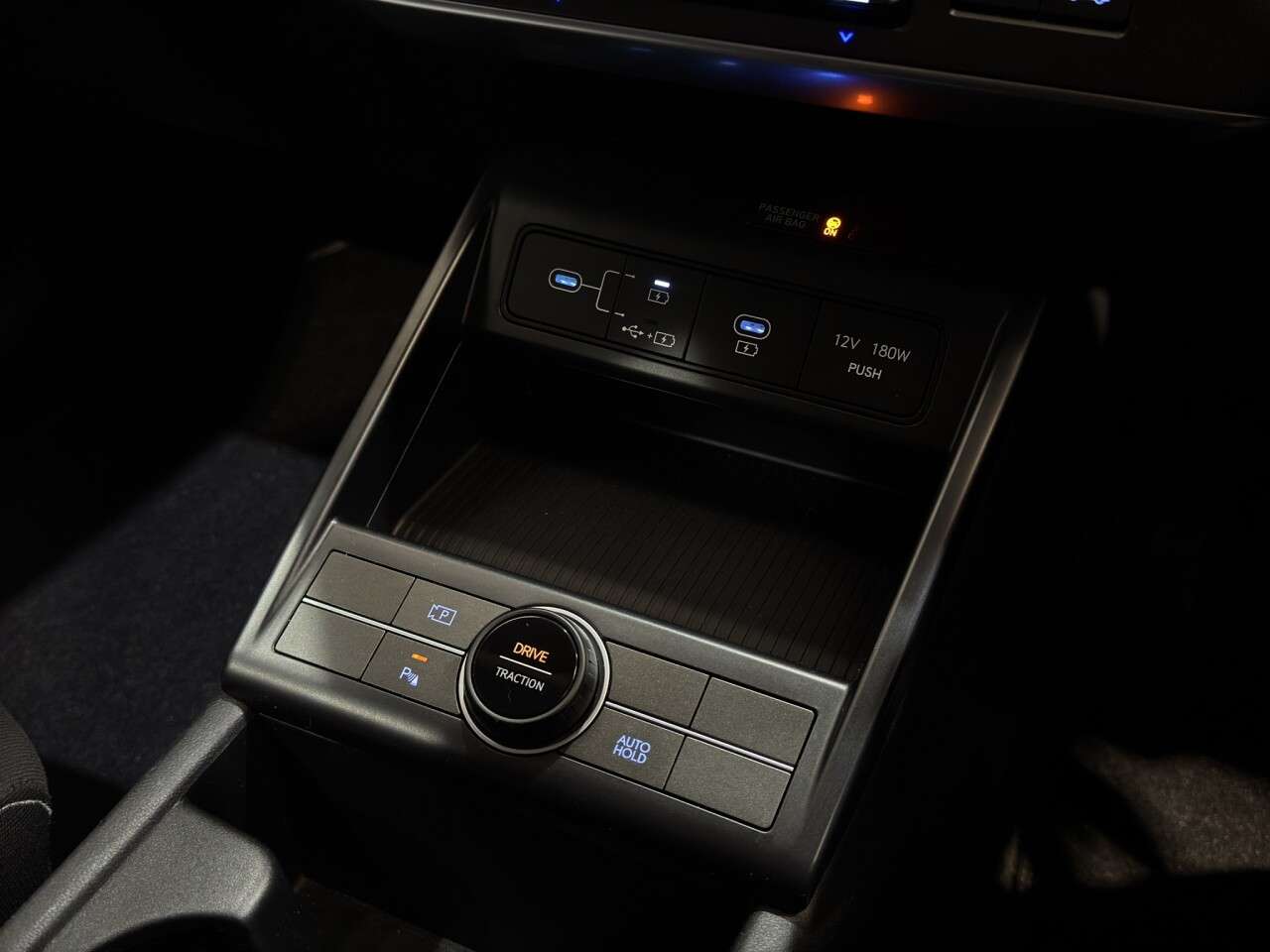 2024 HYUNDAI KONA 2024 HYUNDAI KONA