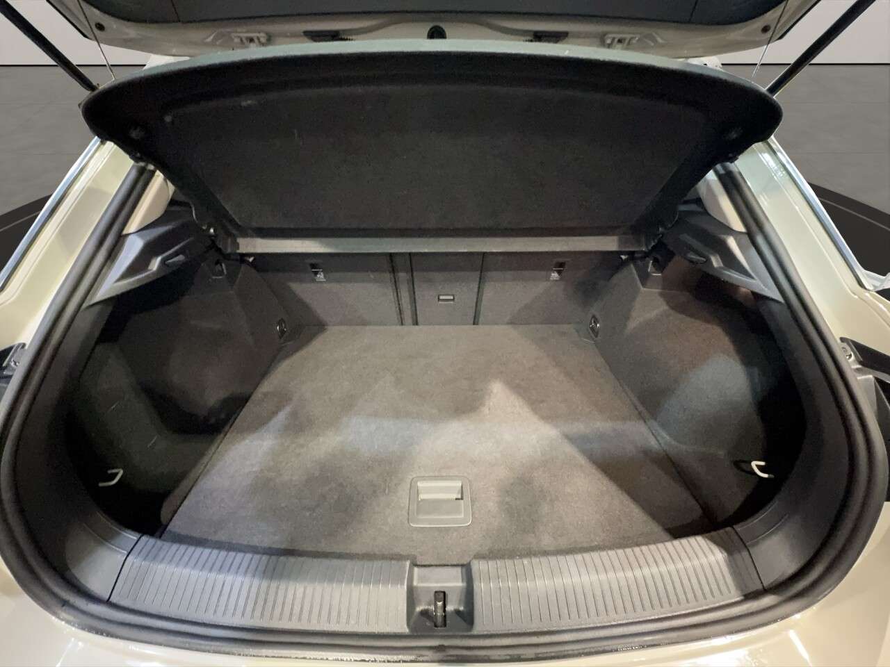 2022 VOLKSWAGEN T-ROC 2022 VOLKSWAGEN T-ROC