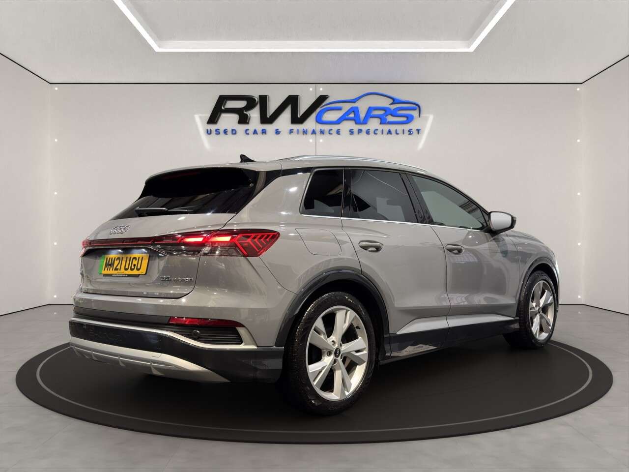2021 AUDI Q4 E-TRON 2021 AUDI Q4 E-TRON