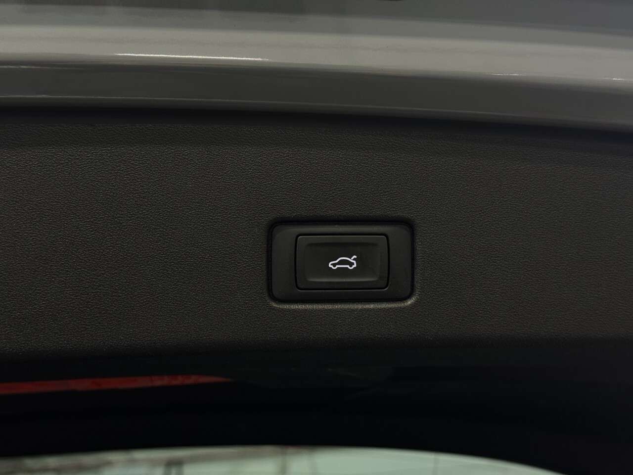 2021 AUDI Q4 E-TRON 2021 AUDI Q4 E-TRON