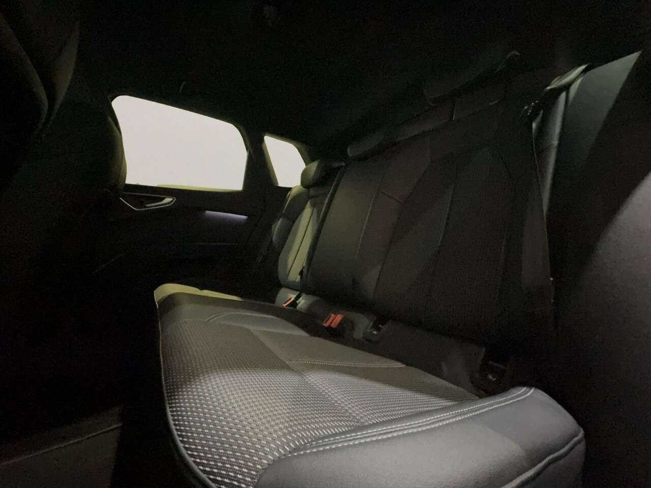 2021 AUDI Q4 E-TRON 2021 AUDI Q4 E-TRON