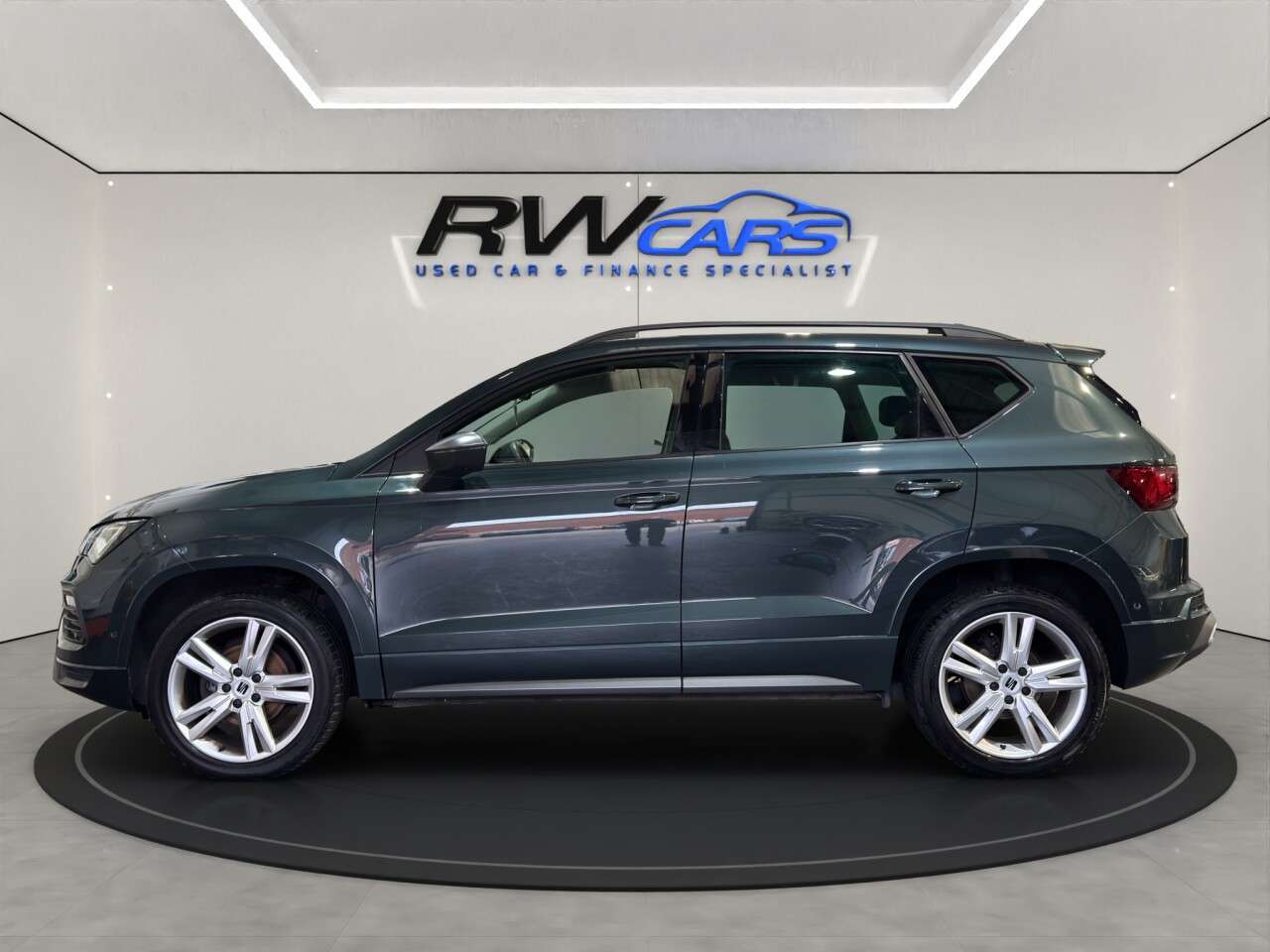 A 2023 SEAT ATECA 1.5 TSI EVO FR SUV 5dr Petrol DSG Euro 6 (s/s) (150 ps) A 2023 SEAT ATECA 1.5 TSI EVO FR SUV 5dr Petrol DSG Euro 6 (s/s) (150 ps)
