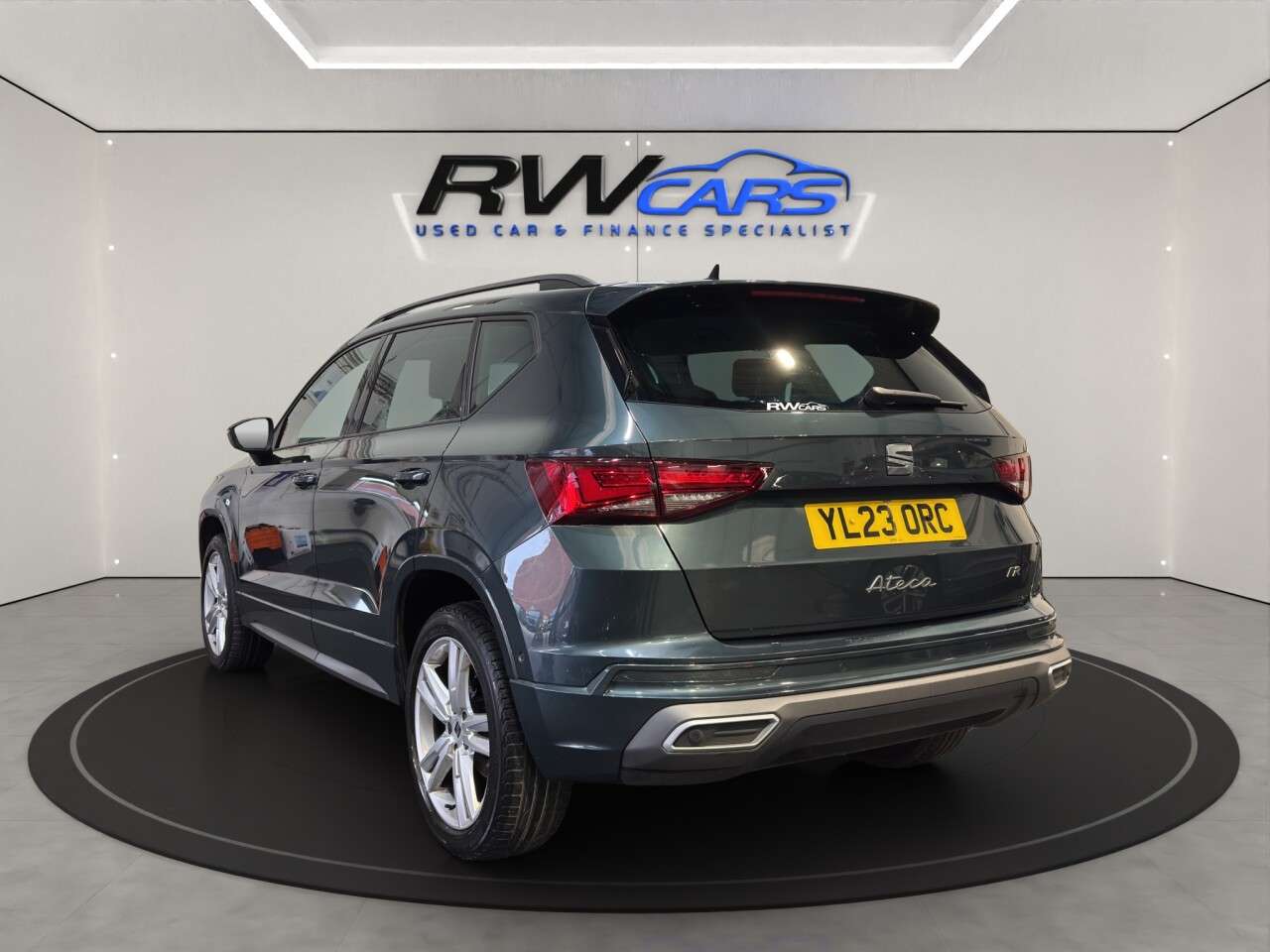 A 2023 SEAT ATECA 1.5 TSI EVO FR SUV 5dr Petrol DSG Euro 6 (s/s) (150 ps) A 2023 SEAT ATECA 1.5 TSI EVO FR SUV 5dr Petrol DSG Euro 6 (s/s) (150 ps)