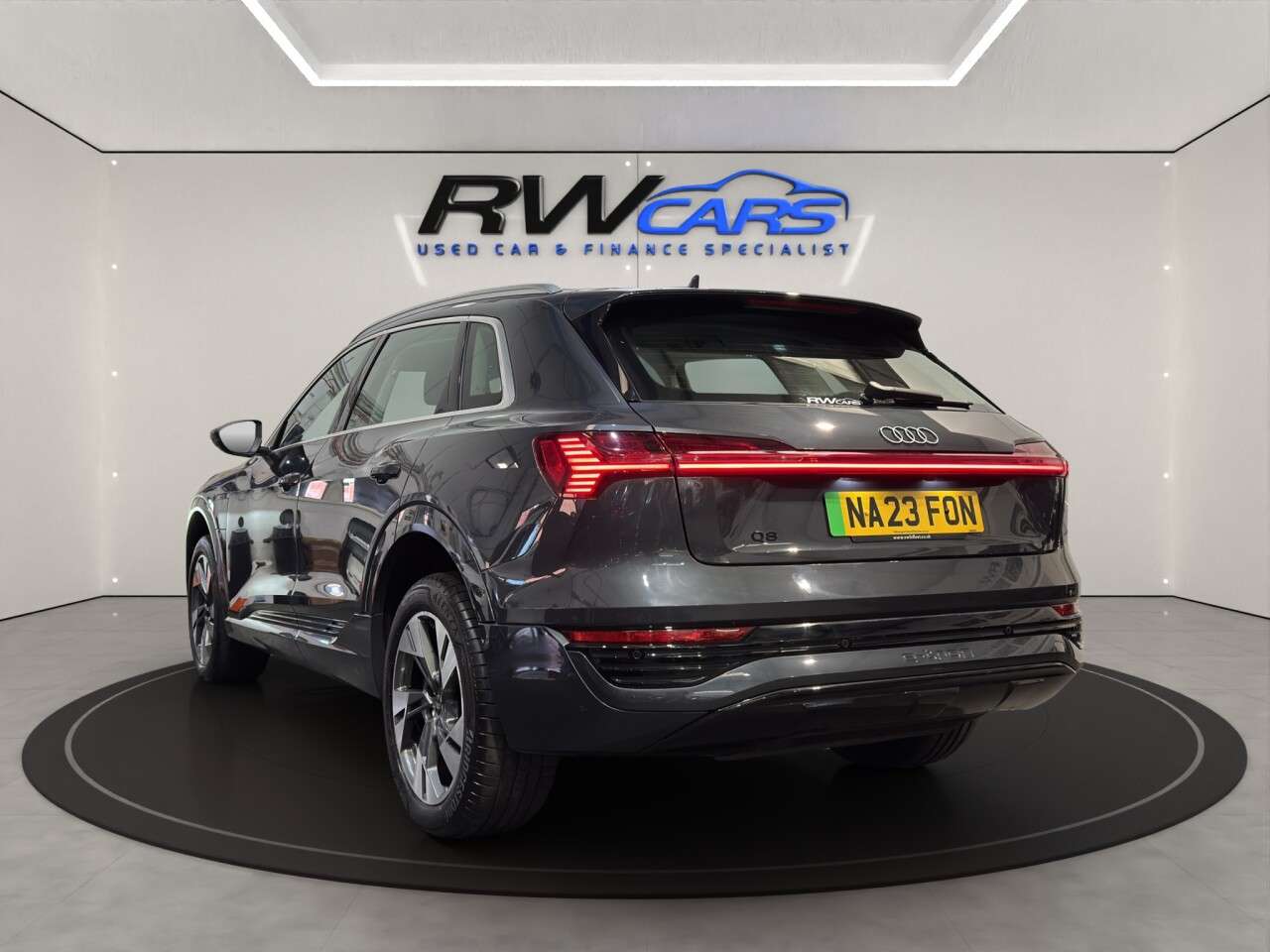 A 2023 AUDI Q8 E-TRON 50 Sport SUV 5dr Electric Auto quattro 95kWh (11kW Charger) (340 ps) A 2023 AUDI Q8 E-TRON 50 Sport SUV 5dr Electric Auto quattro 95kWh (11kW Charger) (340 ps)