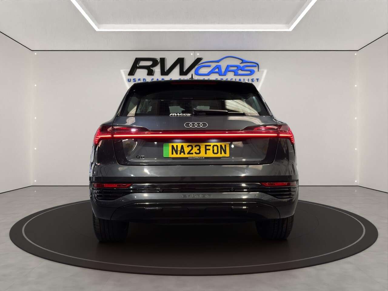 2023 AUDI Q8 E-TRON 2023 AUDI Q8 E-TRON