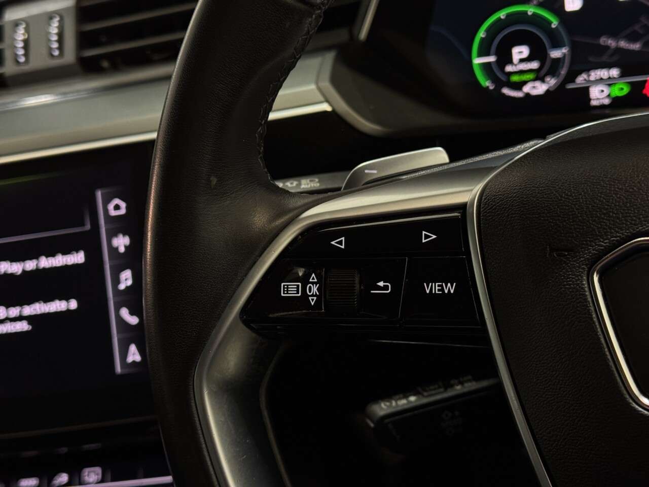 2023 AUDI Q8 E-TRON 2023 AUDI Q8 E-TRON