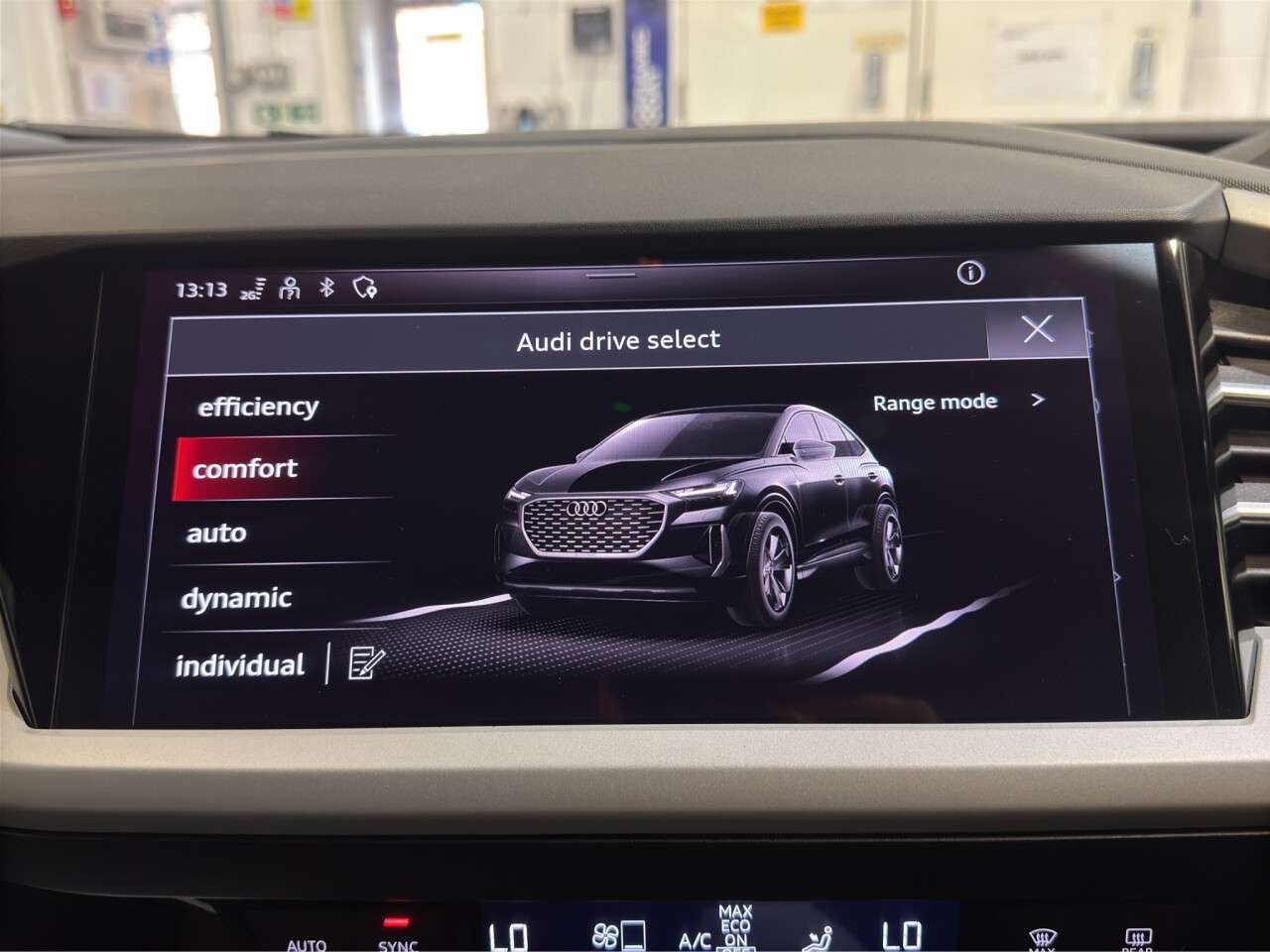 2022 AUDI Q4 E-TRON 2022 AUDI Q4 E-TRON