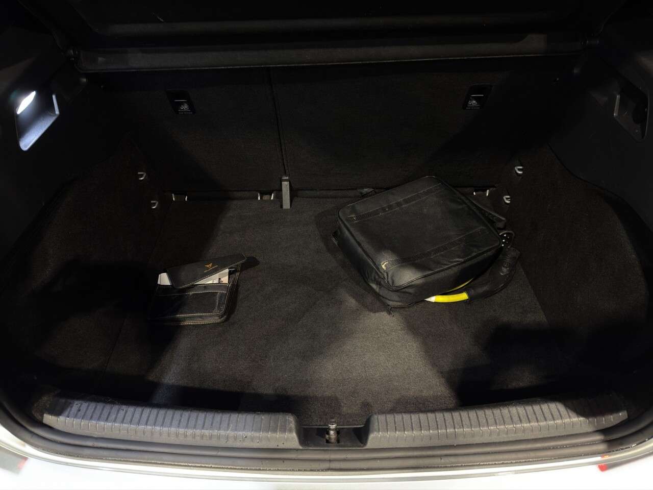 2022 CUPRA BORN 2022 CUPRA BORN