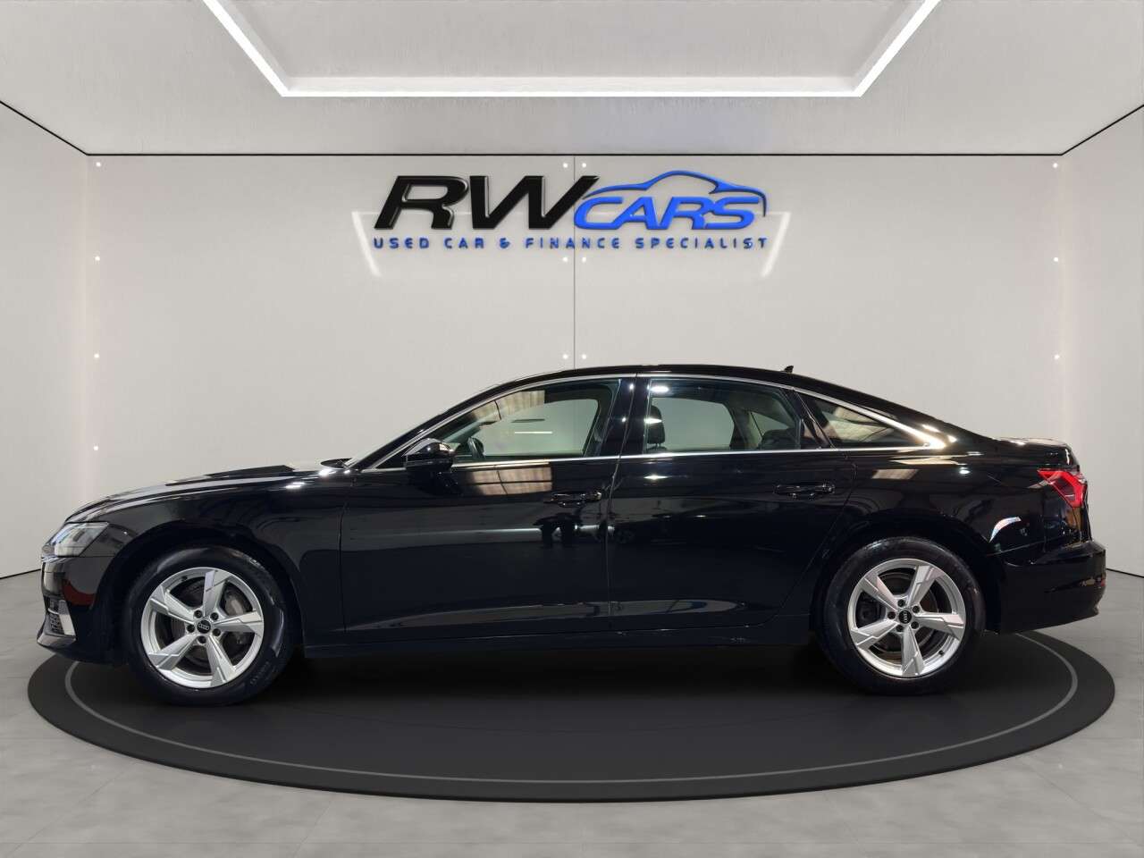 A 2022 AUDI A6 SALOON 2.0 TFSI 40 Sport Saloon 4dr Petrol S Tronic Euro 6 (s/s) (204 ps) A 2022 AUDI A6 SALOON 2.0 TFSI 40 Sport Saloon 4dr Petrol S Tronic Euro 6 (s/s) (204 ps)