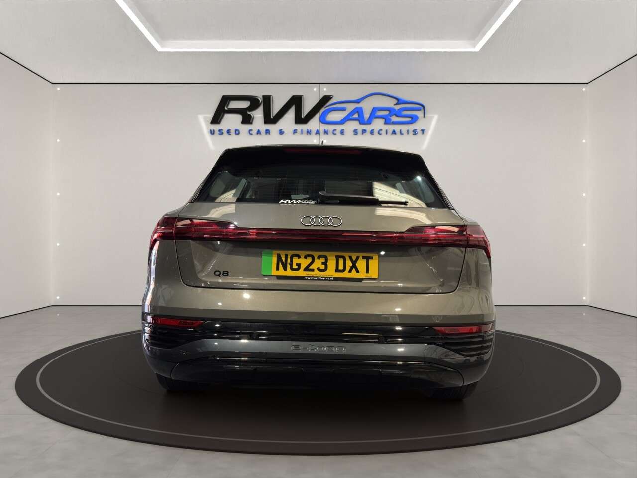 2023 AUDI Q8 E-TRON 2023 AUDI Q8 E-TRON