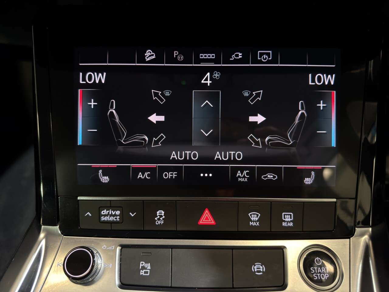 2023 AUDI Q8 E-TRON 2023 AUDI Q8 E-TRON