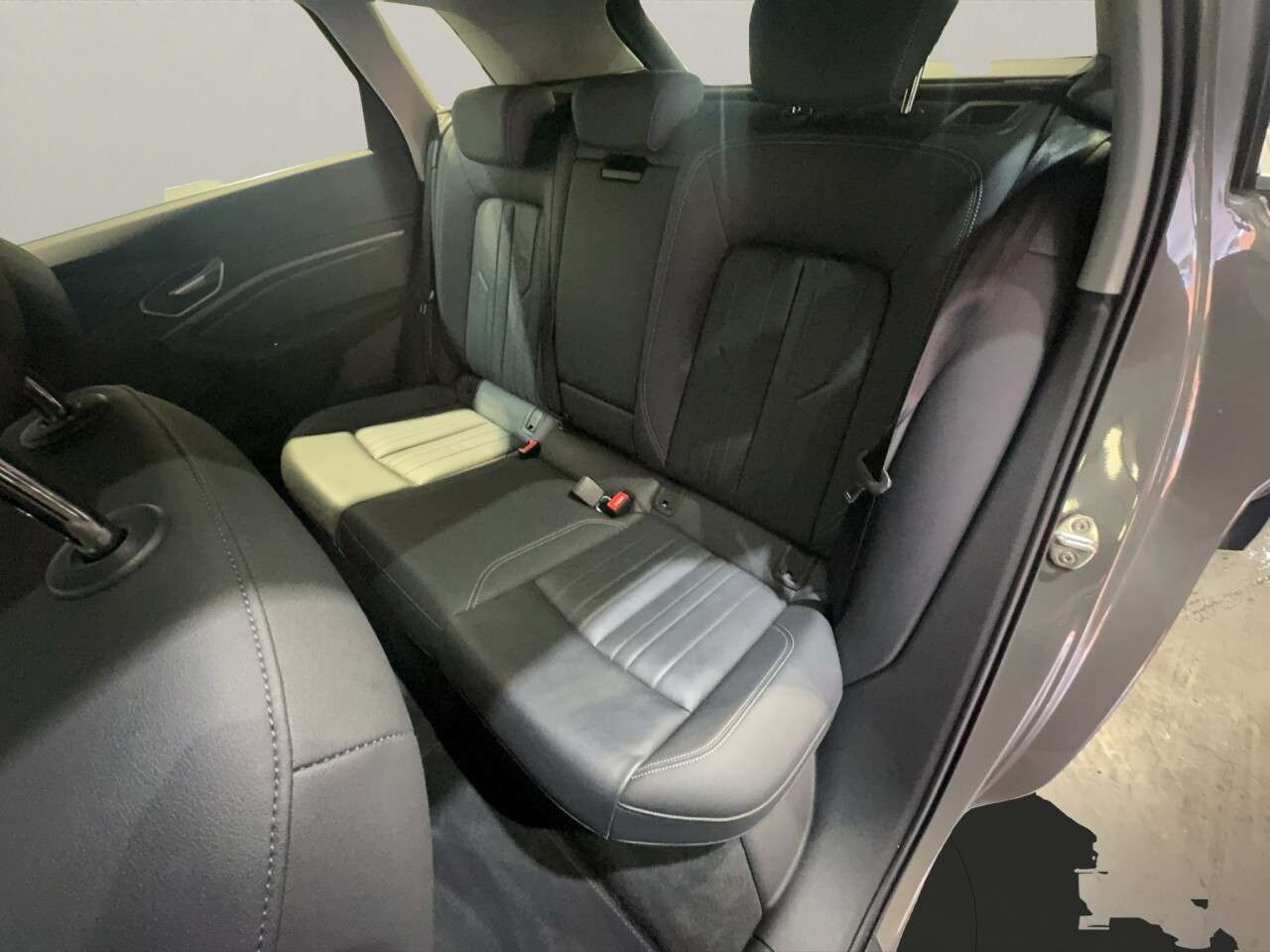 2023 AUDI Q8 E-TRON 2023 AUDI Q8 E-TRON