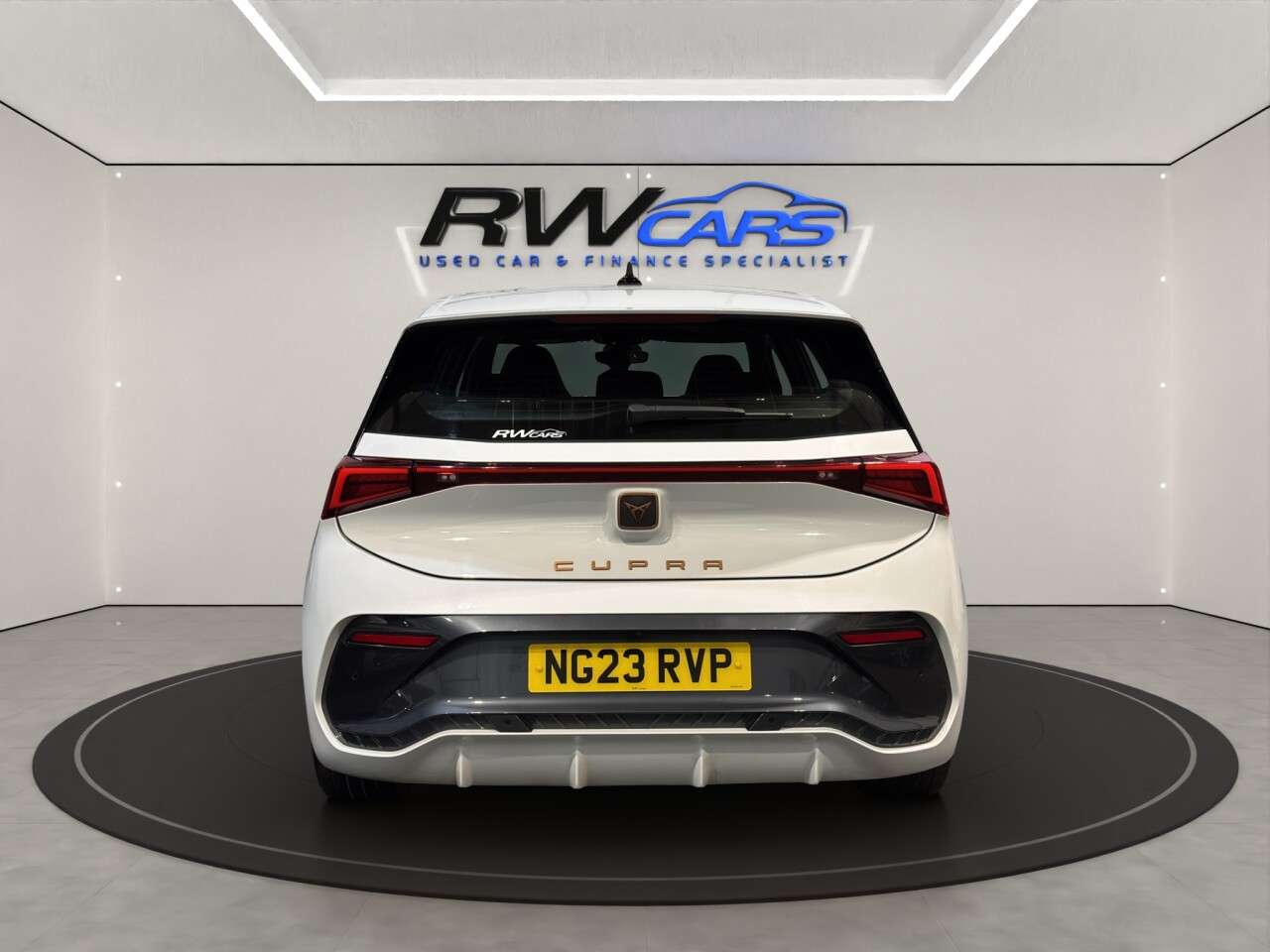 2023 CUPRA BORN 2023 CUPRA BORN