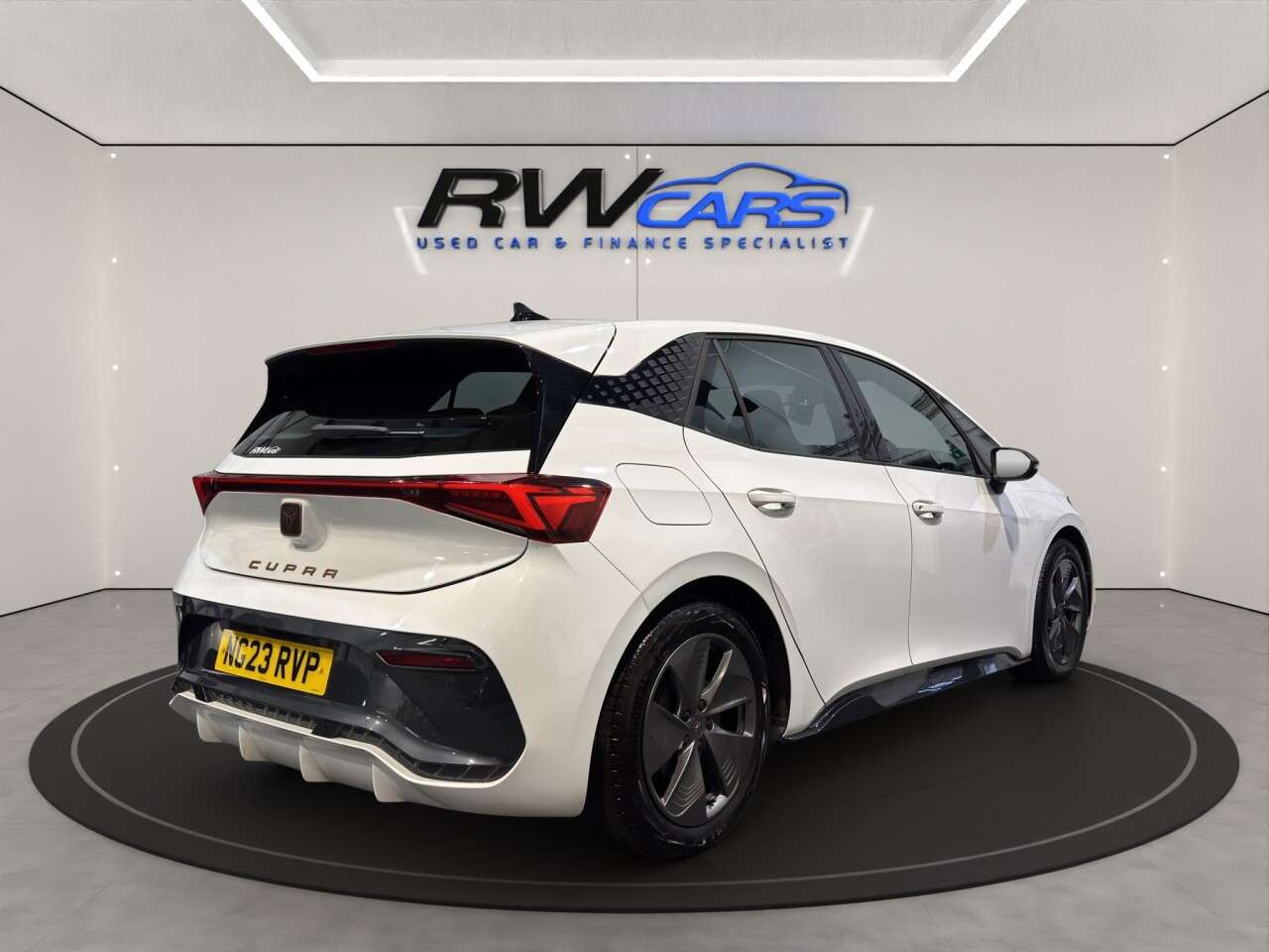 2023 CUPRA BORN 2023 CUPRA BORN