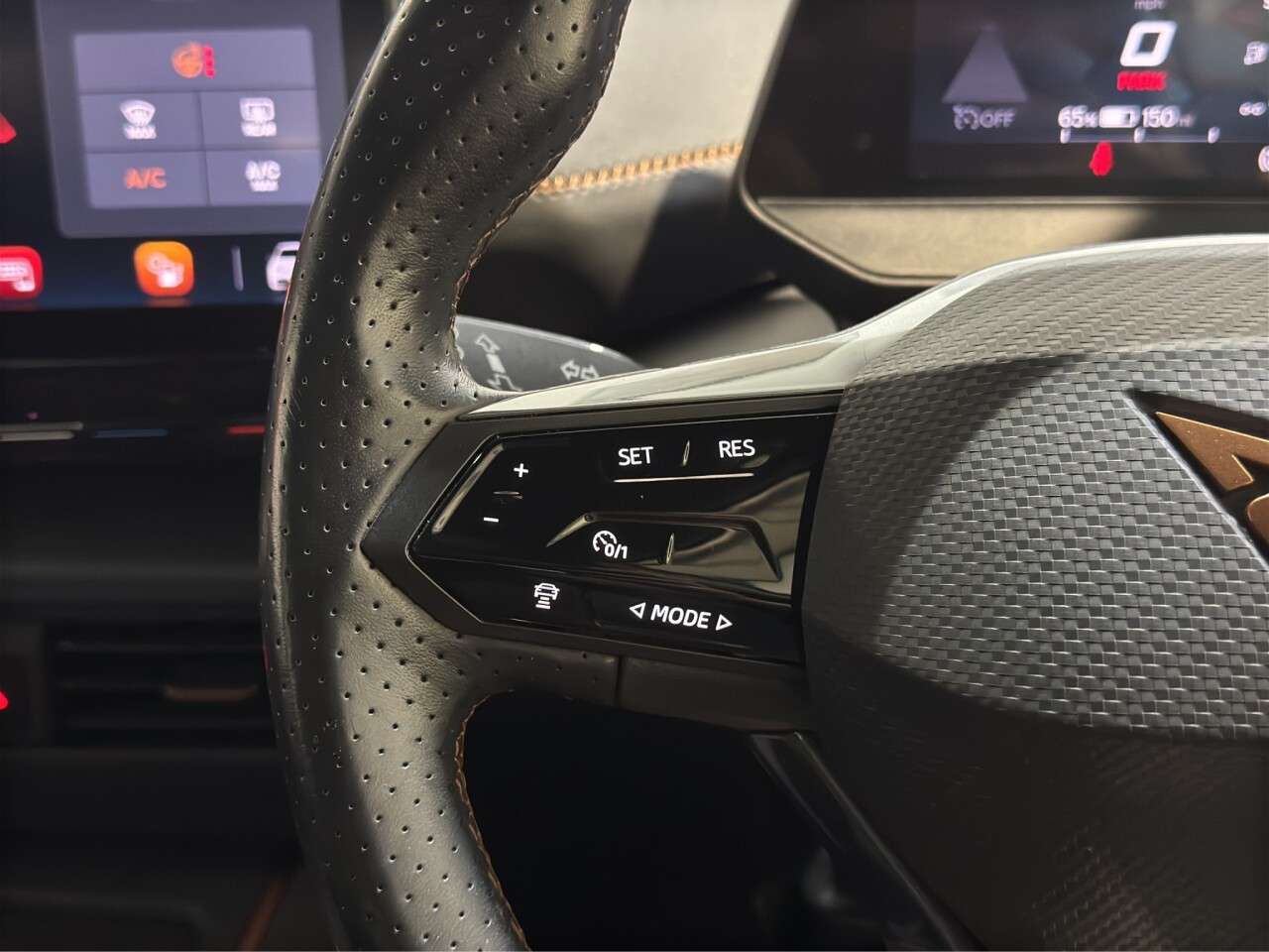 2023 CUPRA BORN 2023 CUPRA BORN