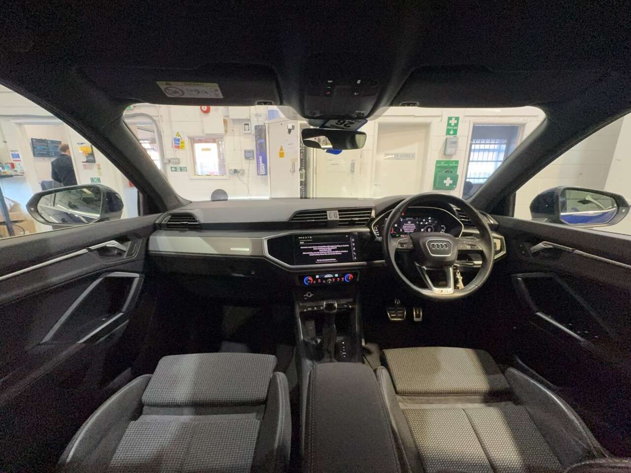2022 AUDI Q3 2022 AUDI Q3