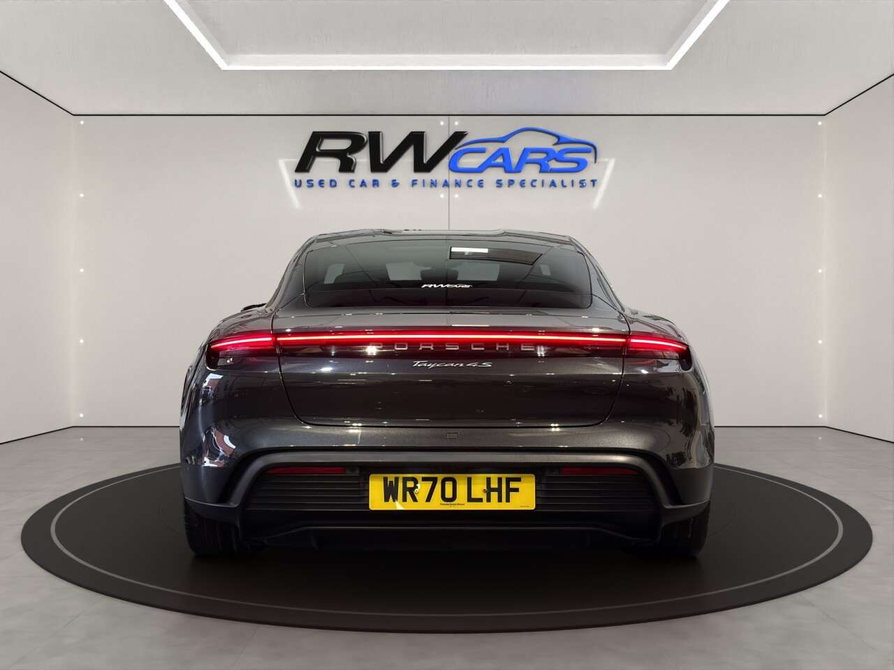 2020 PORSCHE TAYCAN 2020 PORSCHE TAYCAN