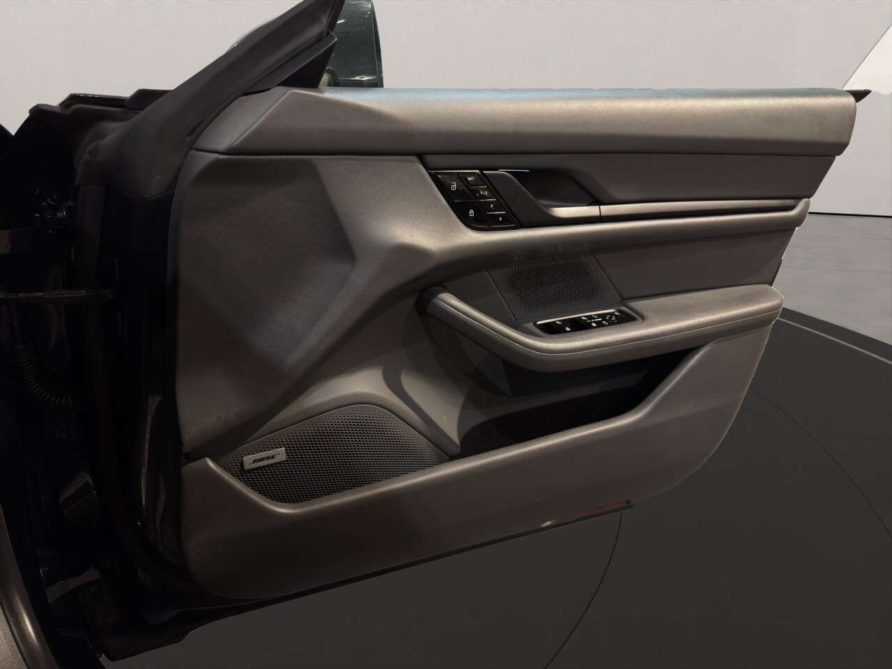 2020 PORSCHE TAYCAN 2020 PORSCHE TAYCAN