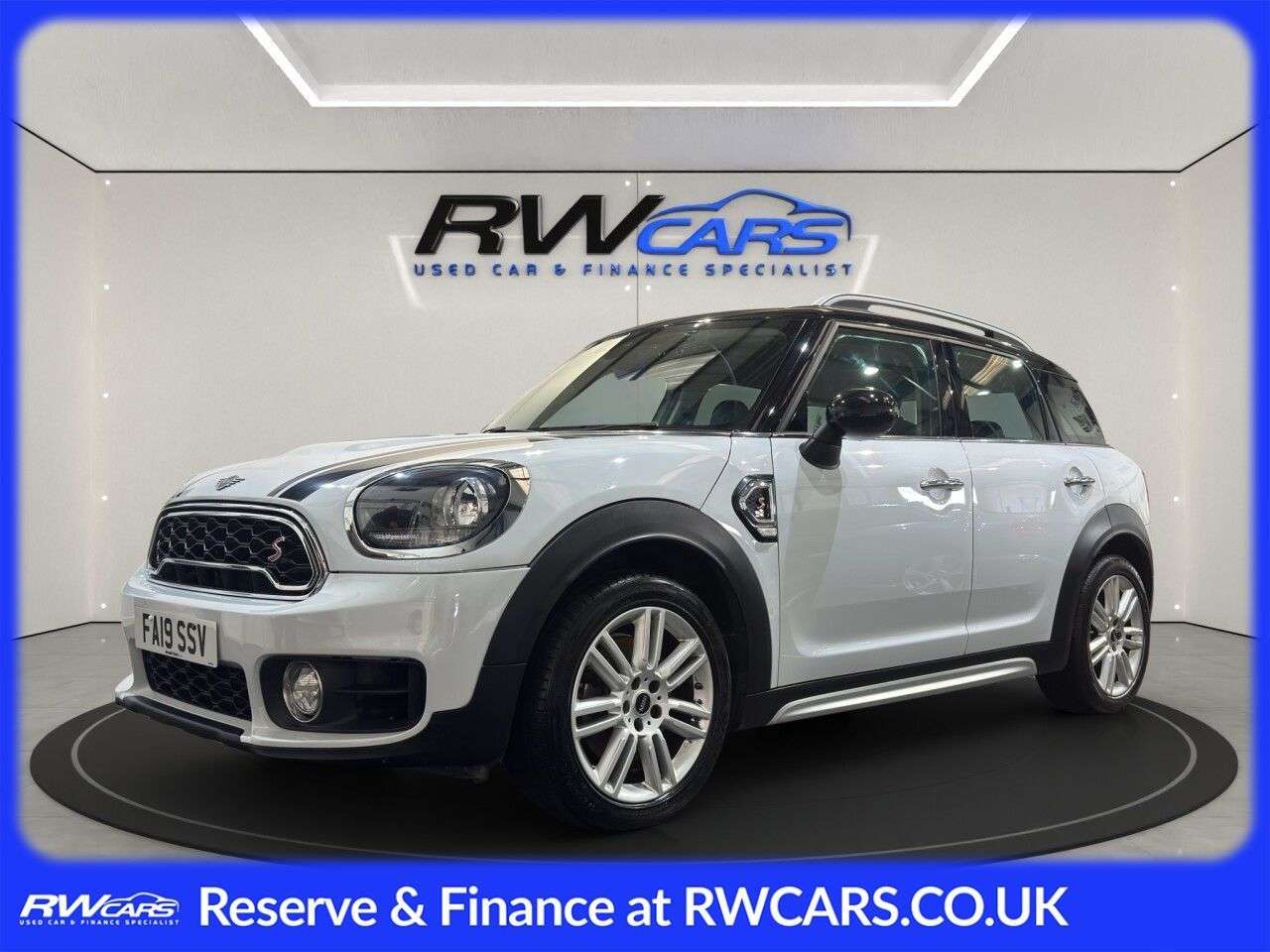 A 2019 MINI COUNTRYMAN 2.0 Cooper S Exclusive SUV 5dr Petrol Manual Euro 6 (s/s) (192 ps) A 2019 MINI COUNTRYMAN 2.0 Cooper S Exclusive SUV 5dr Petrol Manual Euro 6 (s/s) (192 ps)