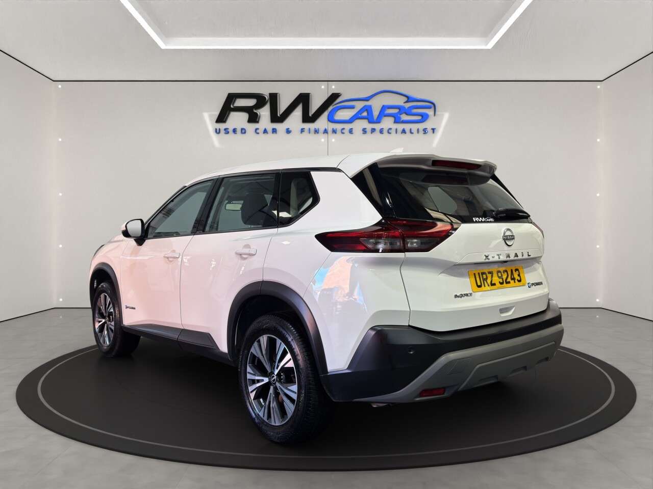A 2023 NISSAN X-TRAIL 1.5 h e-POWER Acenta Premium SUV 5dr Petrol Hybrid Auto e-4ORCE Euro 6 (s/s A 2023 NISSAN X-TRAIL 1.5 h e-POWER Acenta Premium SUV 5dr Petrol Hybrid Auto e-4ORCE Euro 6 (s/s