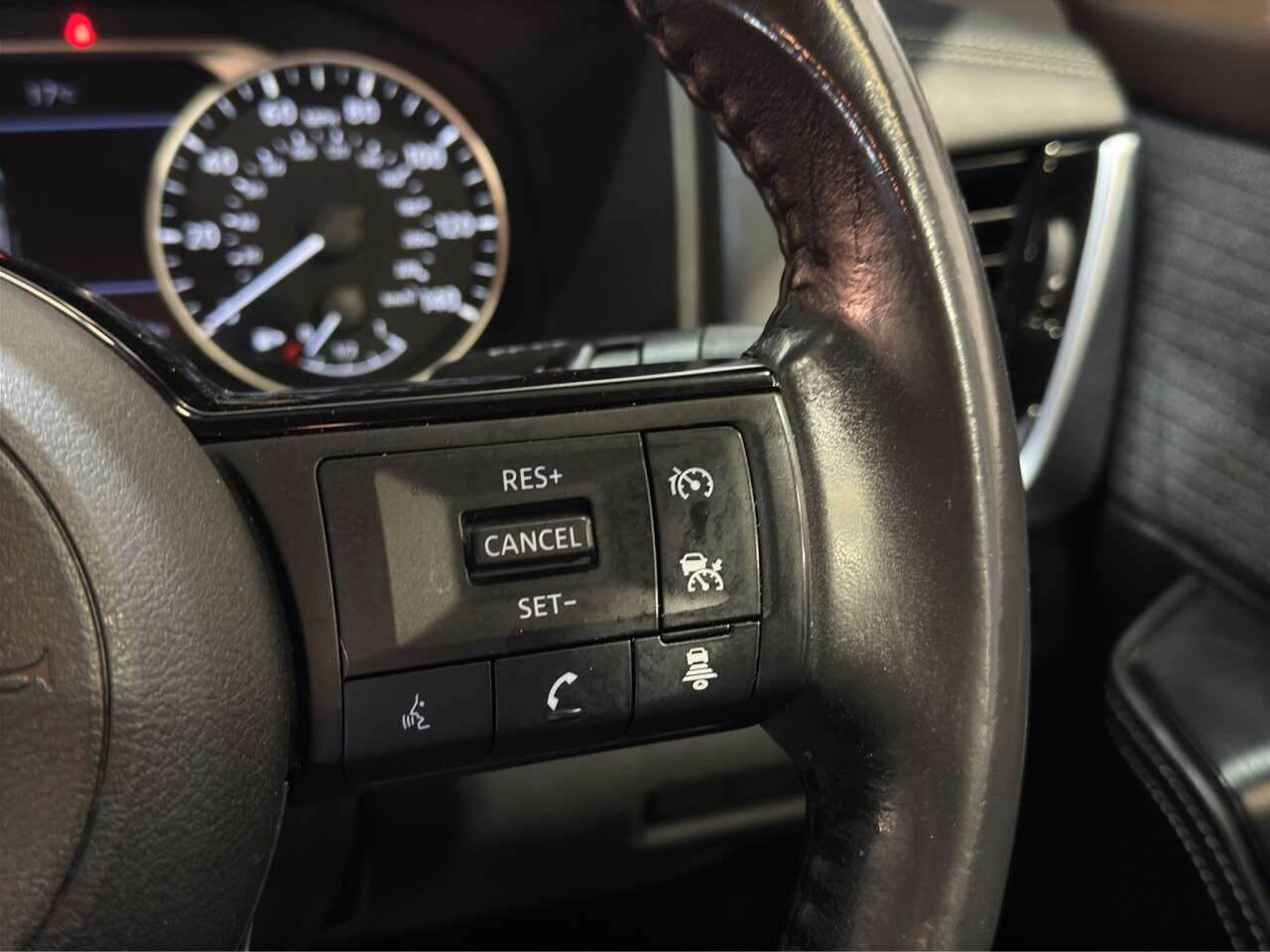 2023 NISSAN X-TRAIL 2023 NISSAN X-TRAIL